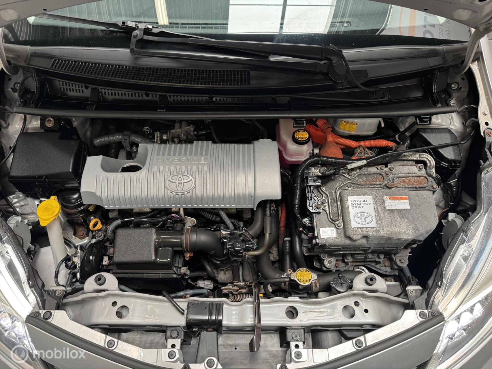 Foto van Toyota Toyota Yaris Hybrid