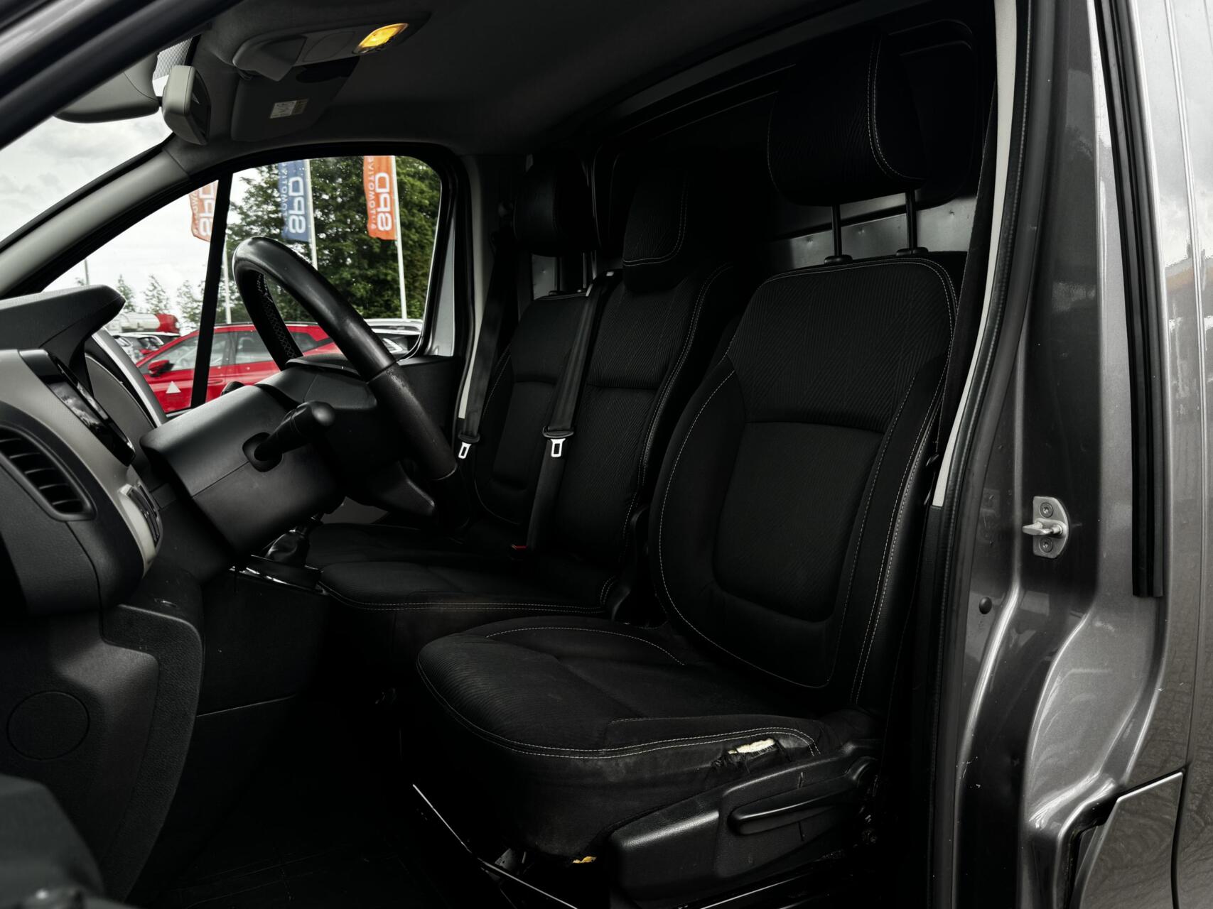 Foto van Nissan Nissan Nv300