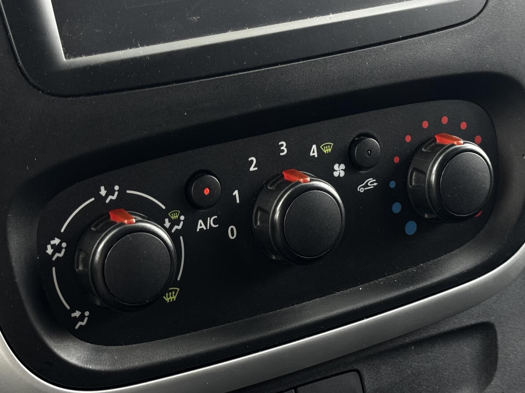 Foto van Nissan Nissan Nv300