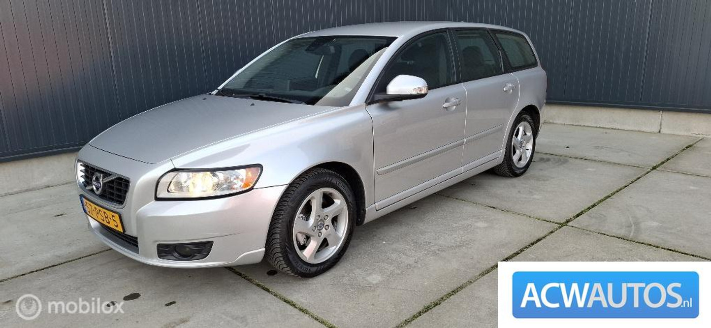 Volvo V50 2.0 Sport 2011 - voorkant