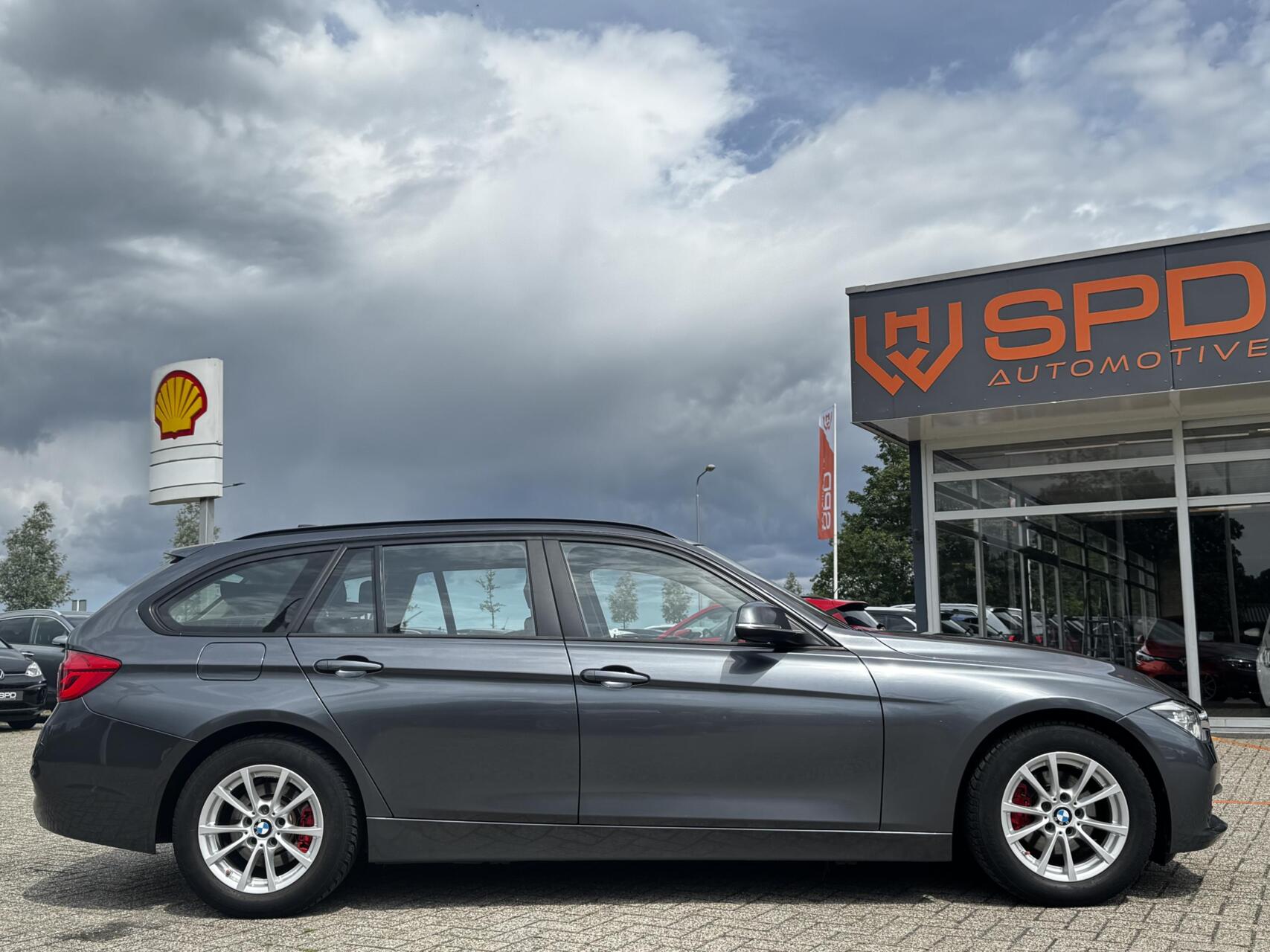 Foto van BMW 318i