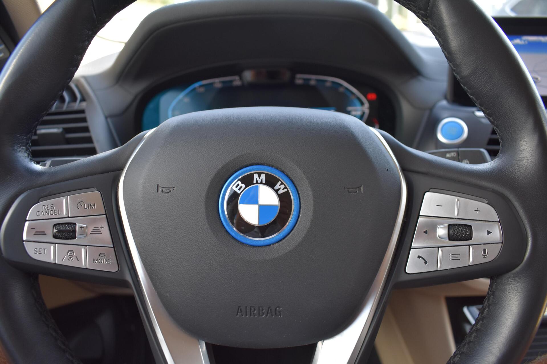 Foto van BMW Ix3
