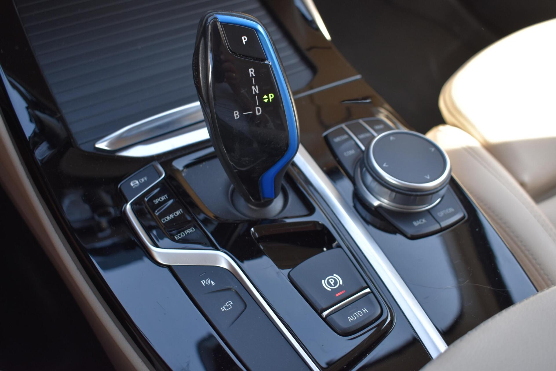 Foto van BMW Ix3