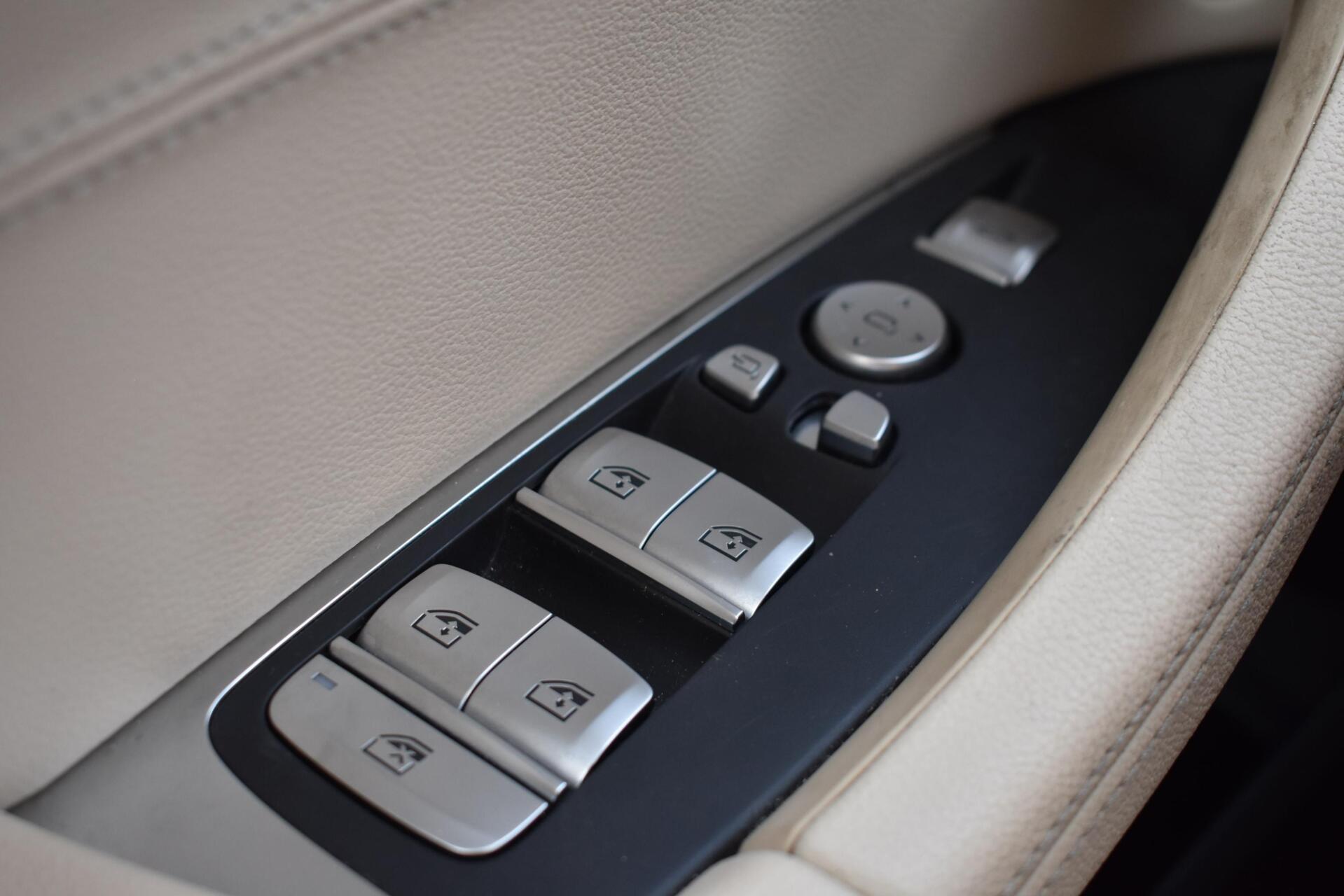 Foto van BMW Ix3