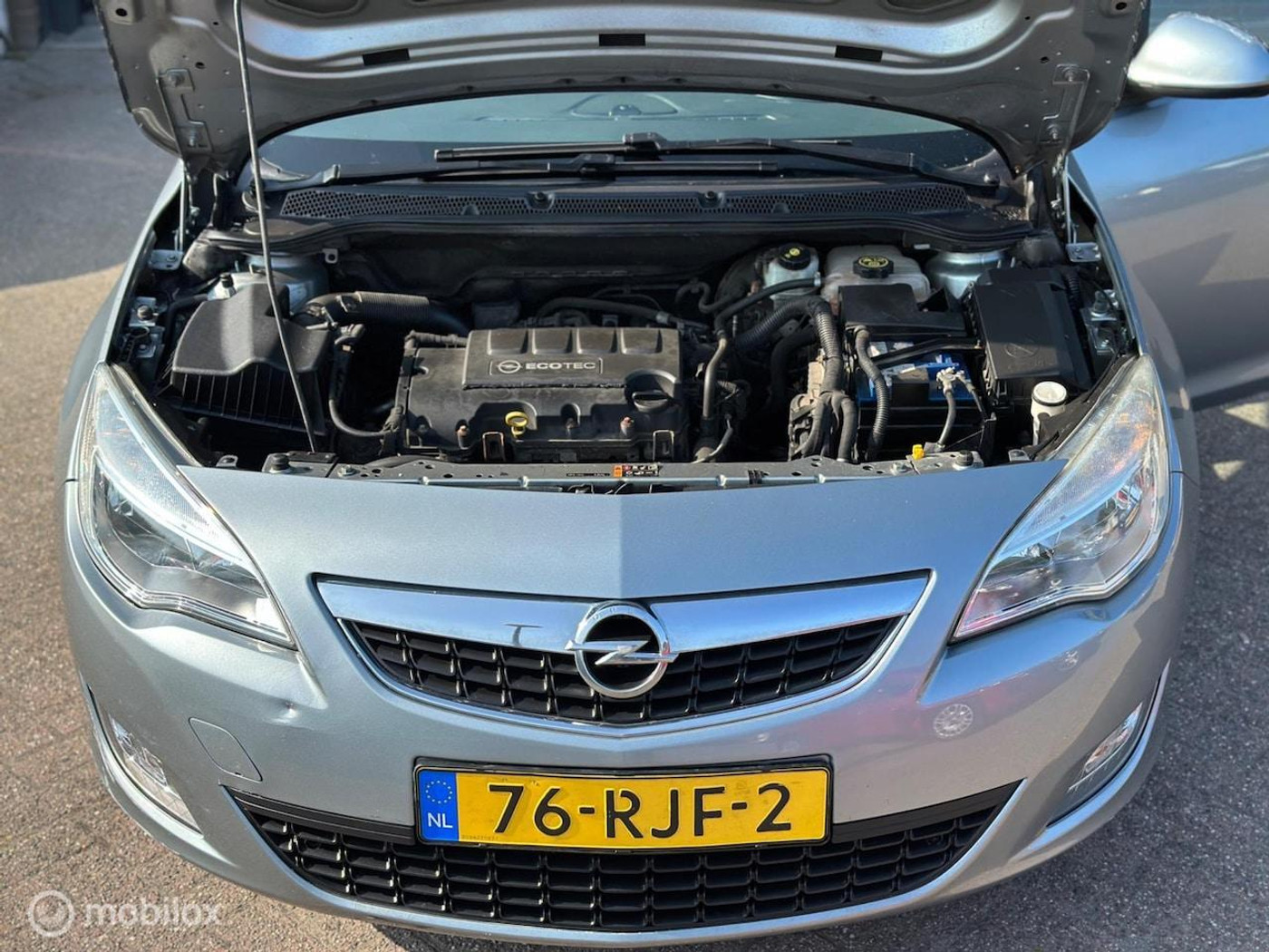 Foto van Opel Astra Sports Tourer