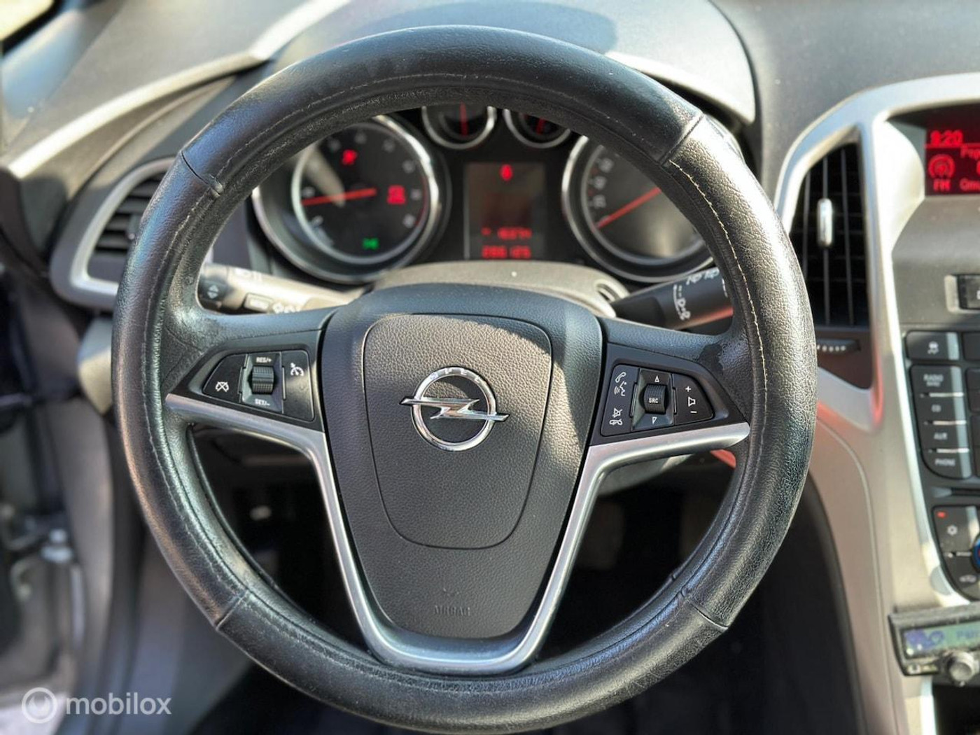 Foto van Opel Astra Sports Tourer