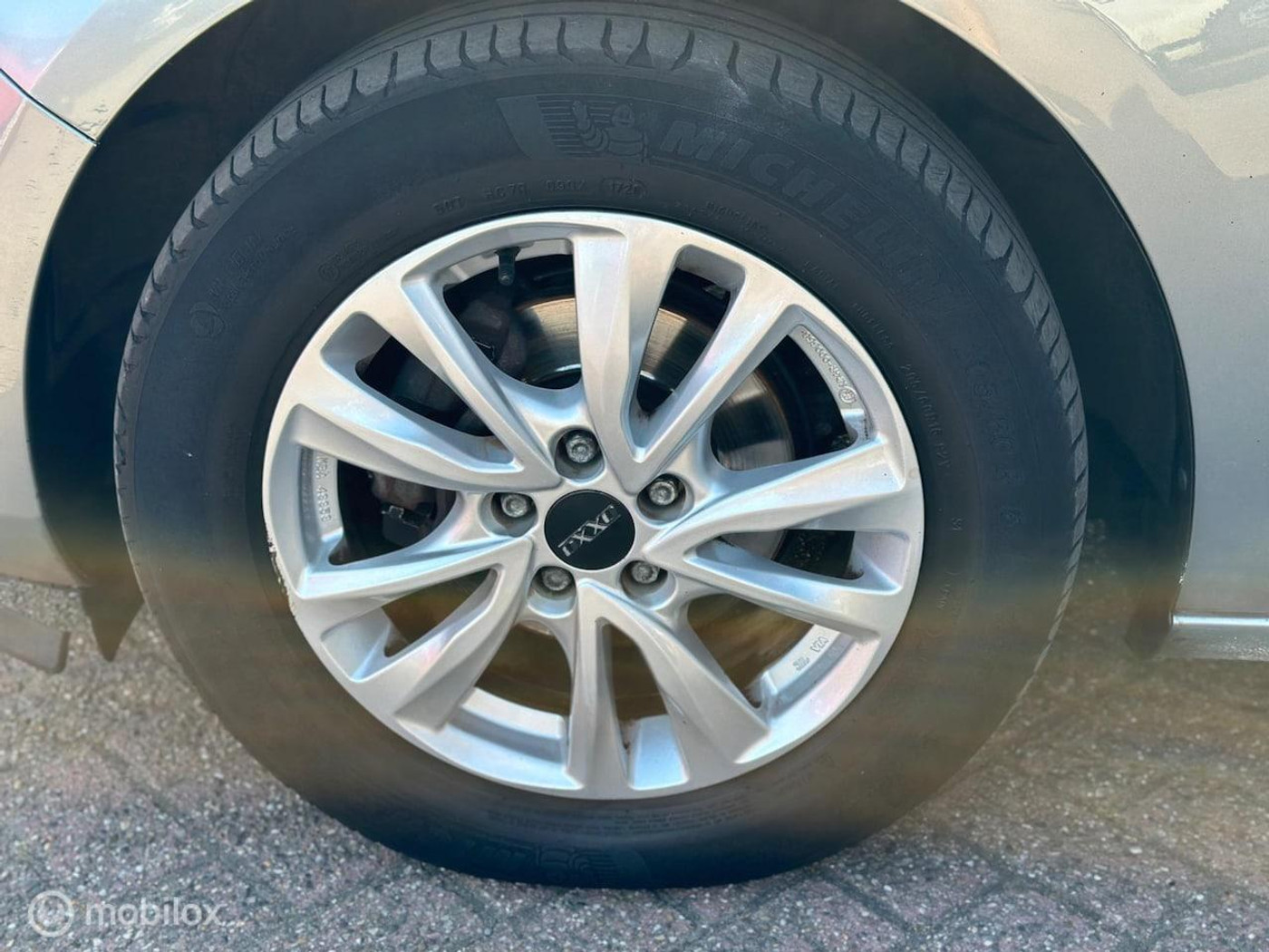 Foto van Opel Astra Sports Tourer
