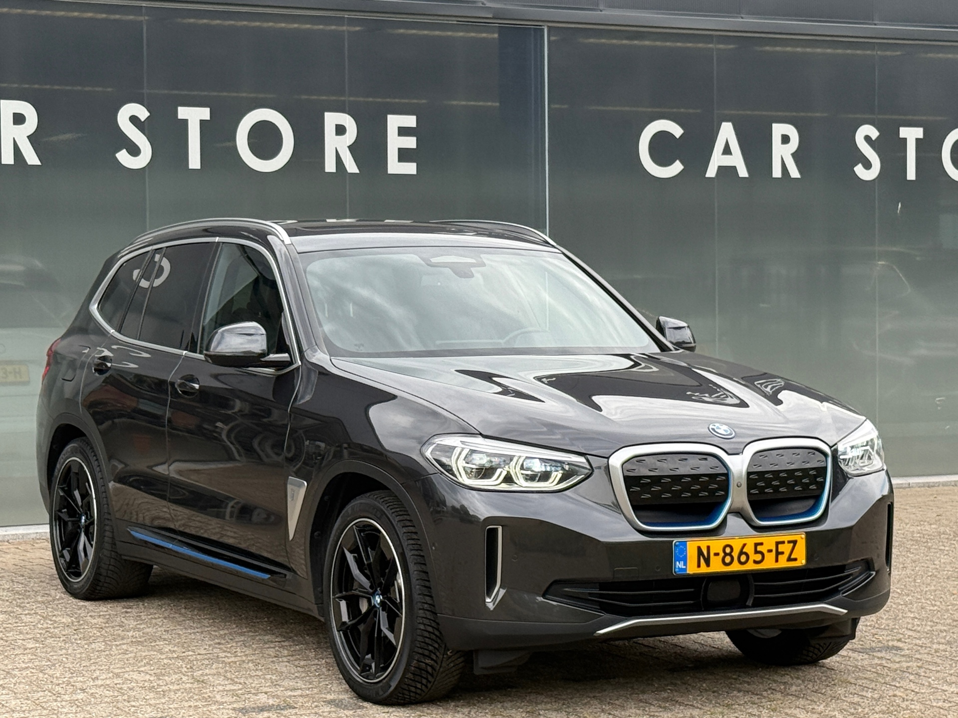 Foto van BMW Ix3