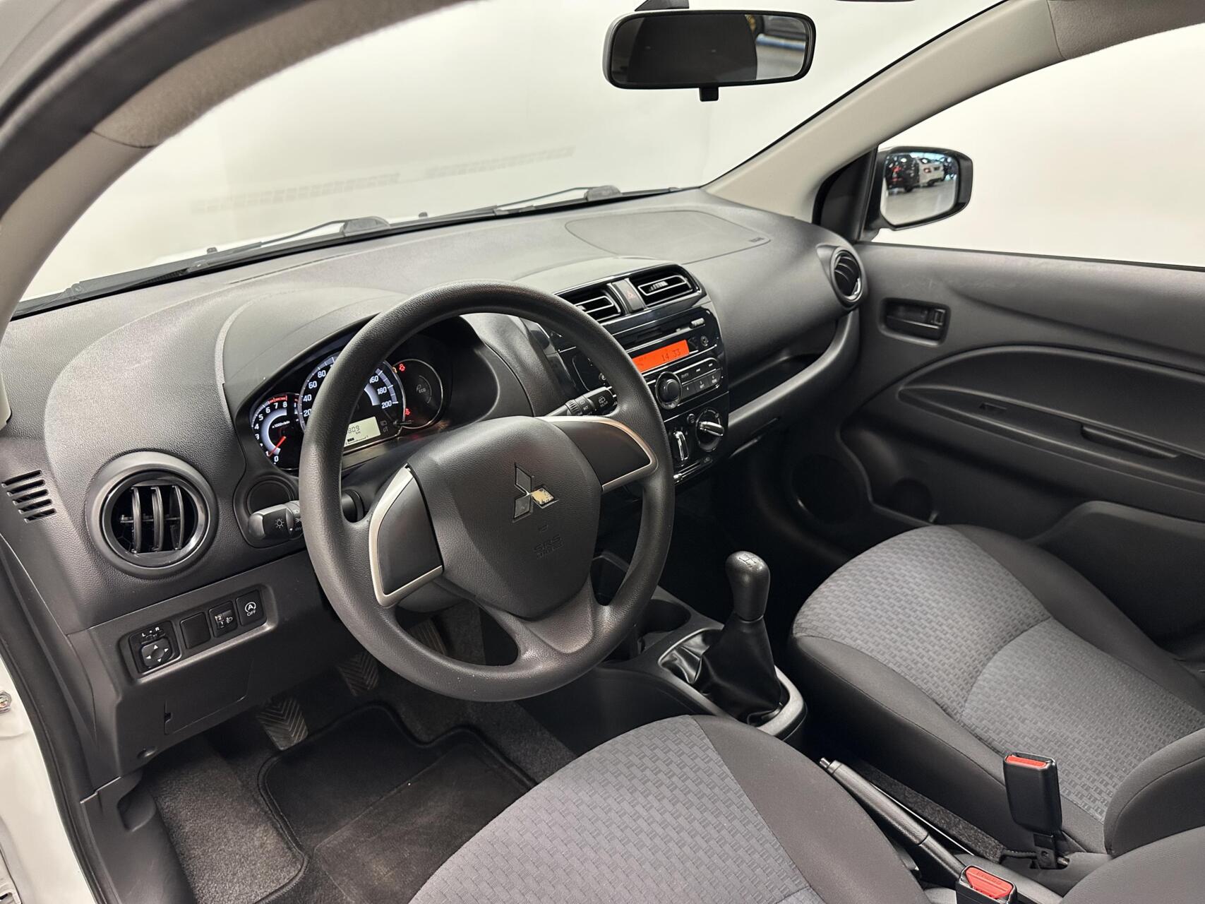 Foto van Mitsubishi Mitsubishi Space Star