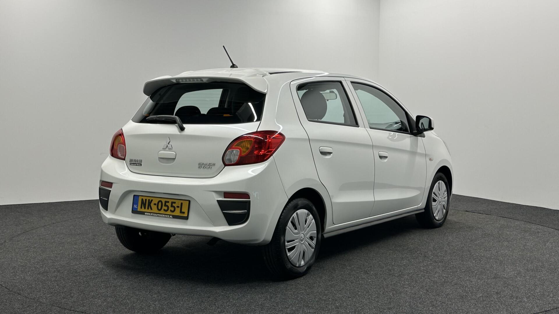 Foto van Mitsubishi Mitsubishi Space Star