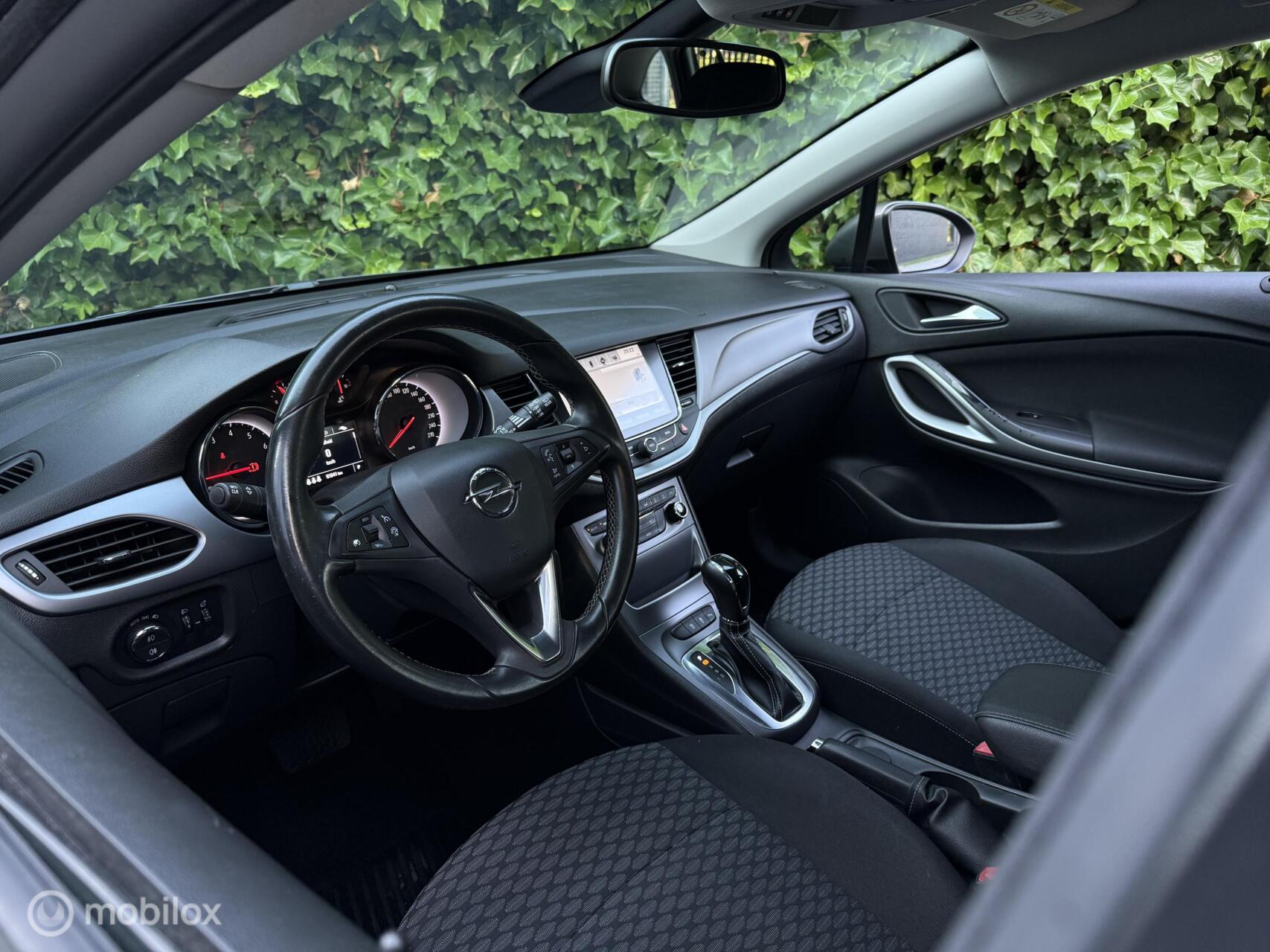 Foto van Opel Astra Sports Tourer