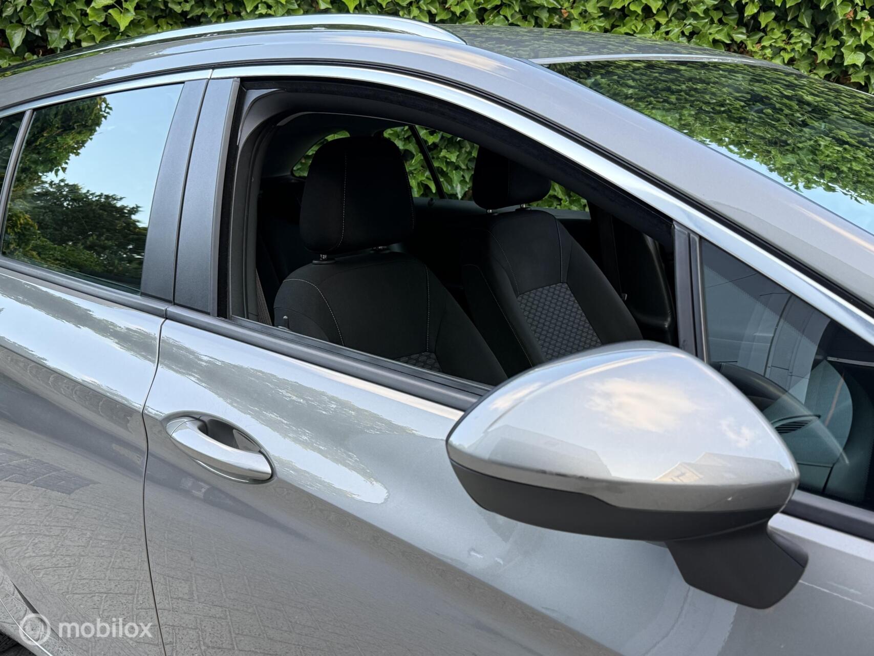 Foto van Opel Astra Sports Tourer