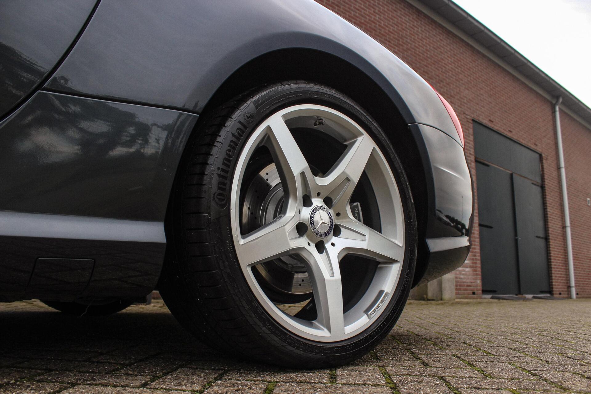 Foto van Mercedes-Benz SL 500