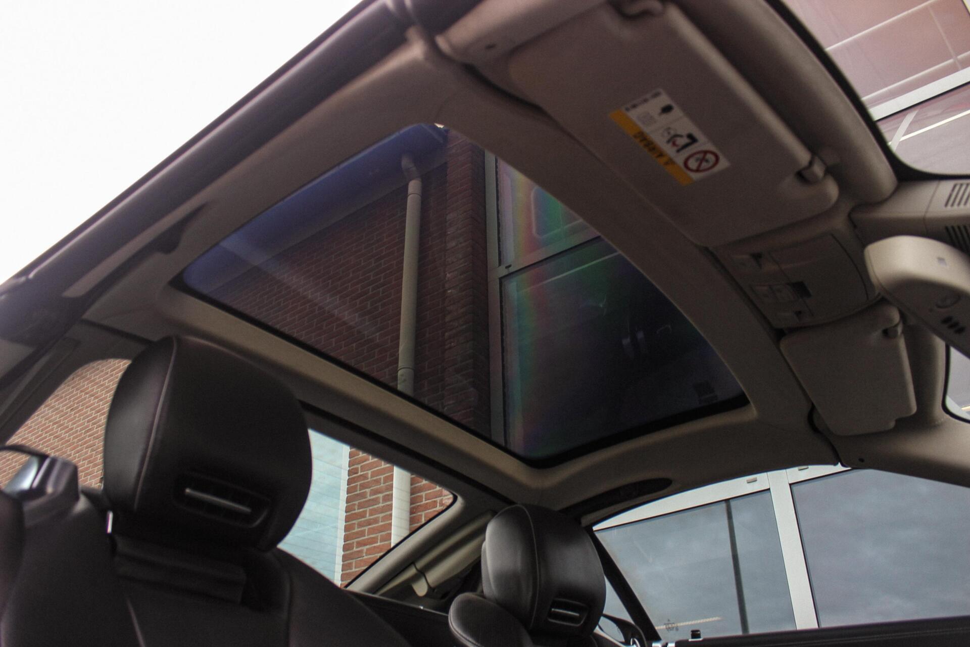Foto van Mercedes-Benz SL 500