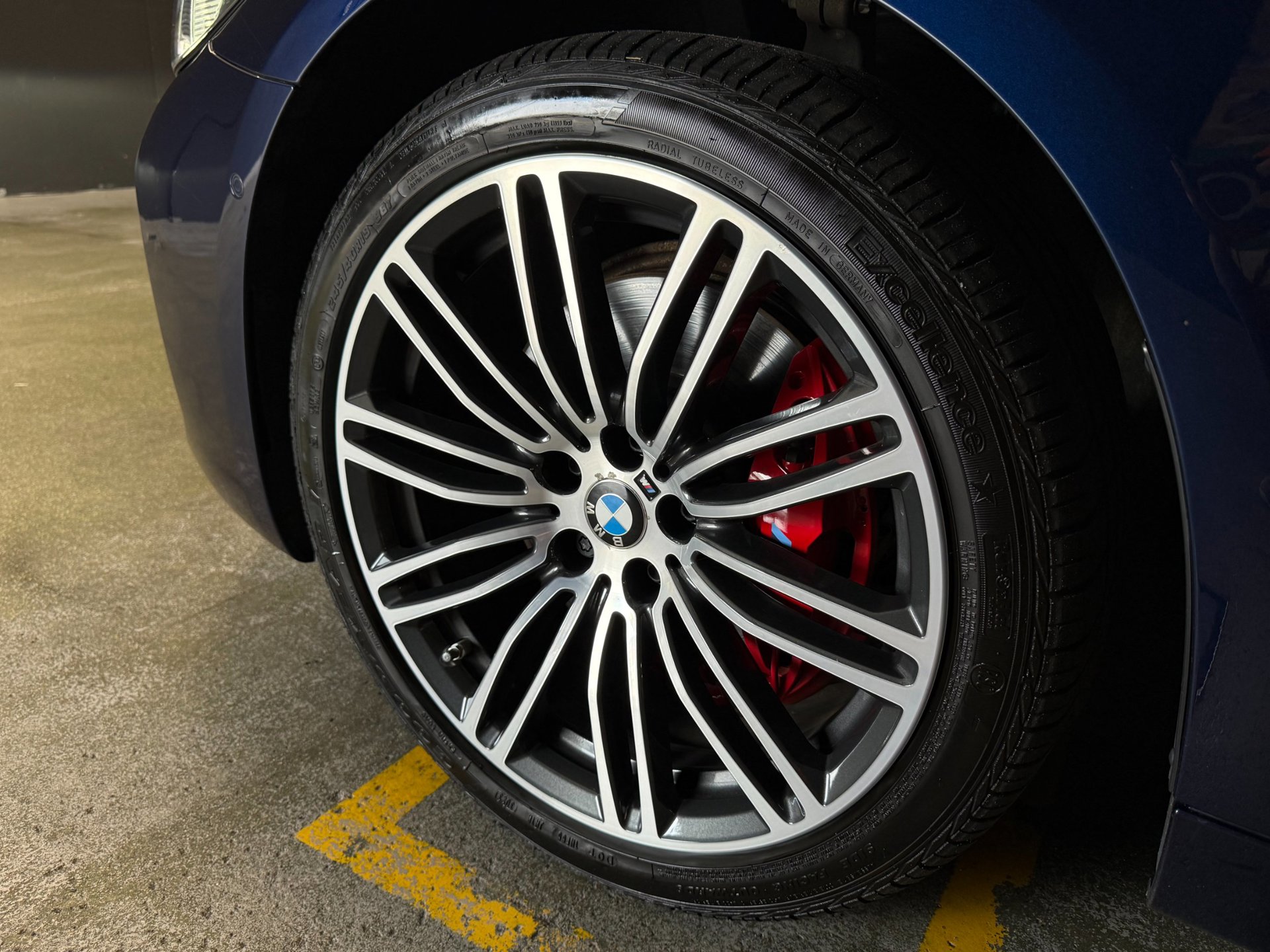 Foto van BMW 530e