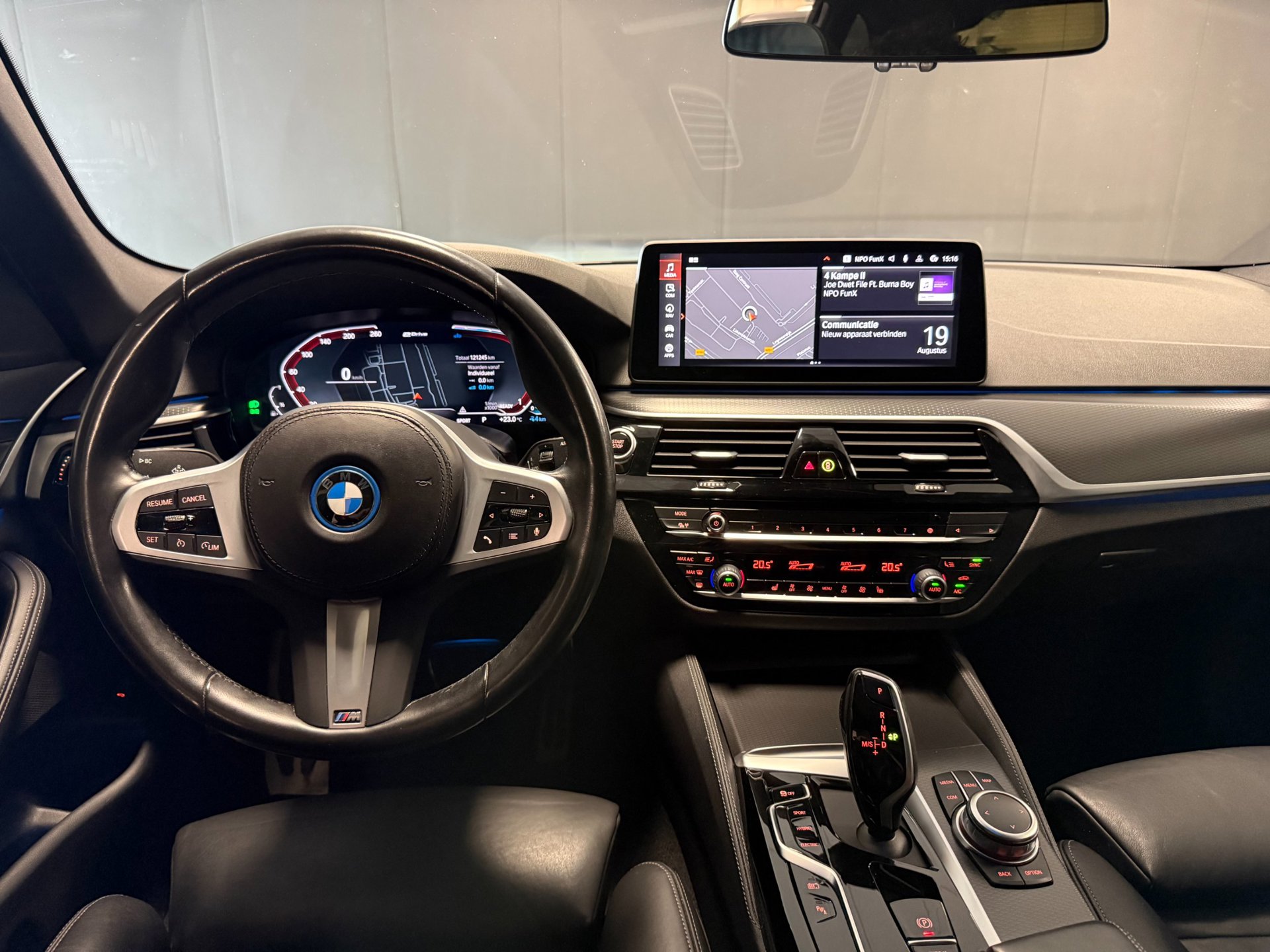 Foto van BMW 530e
