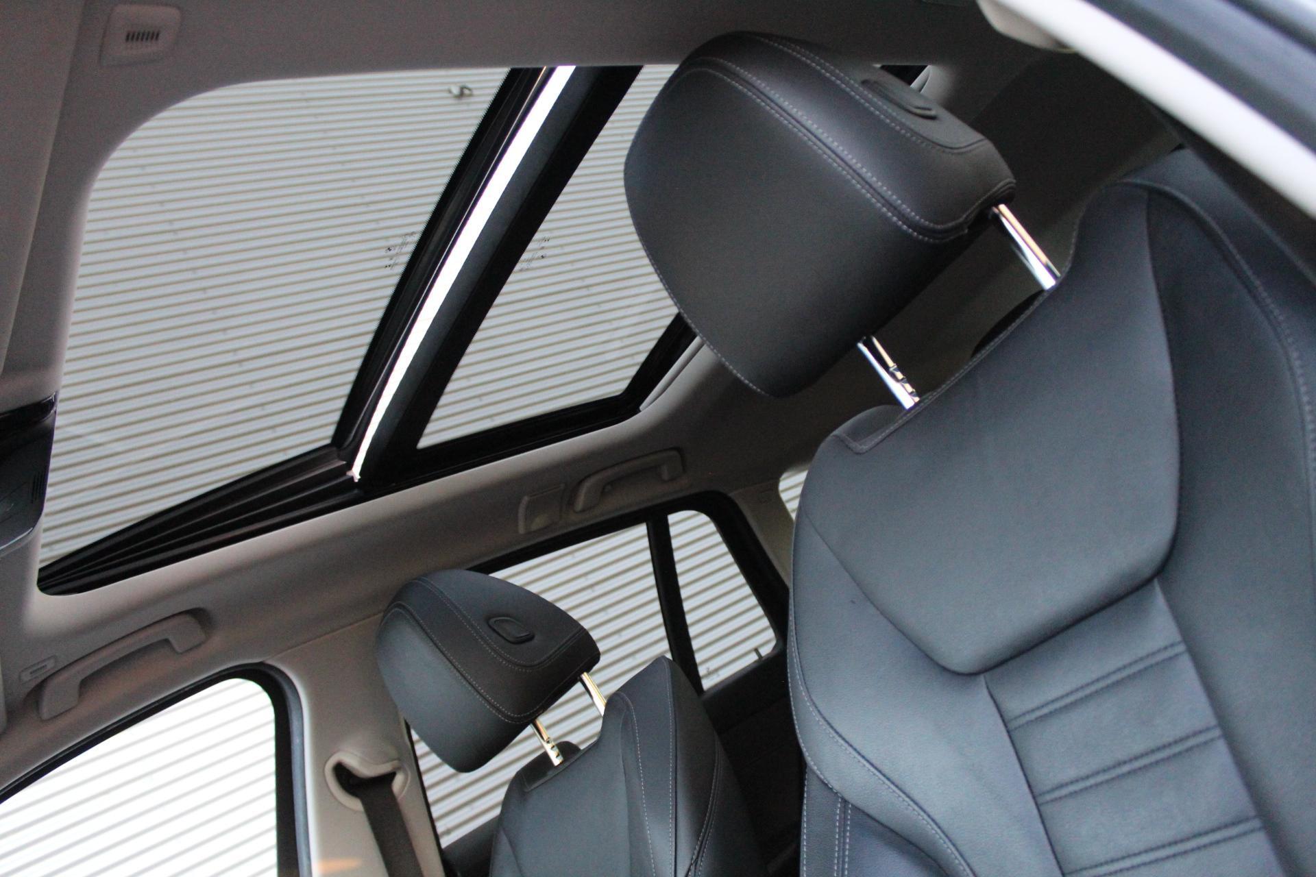 Foto van BMW 330e xDrive