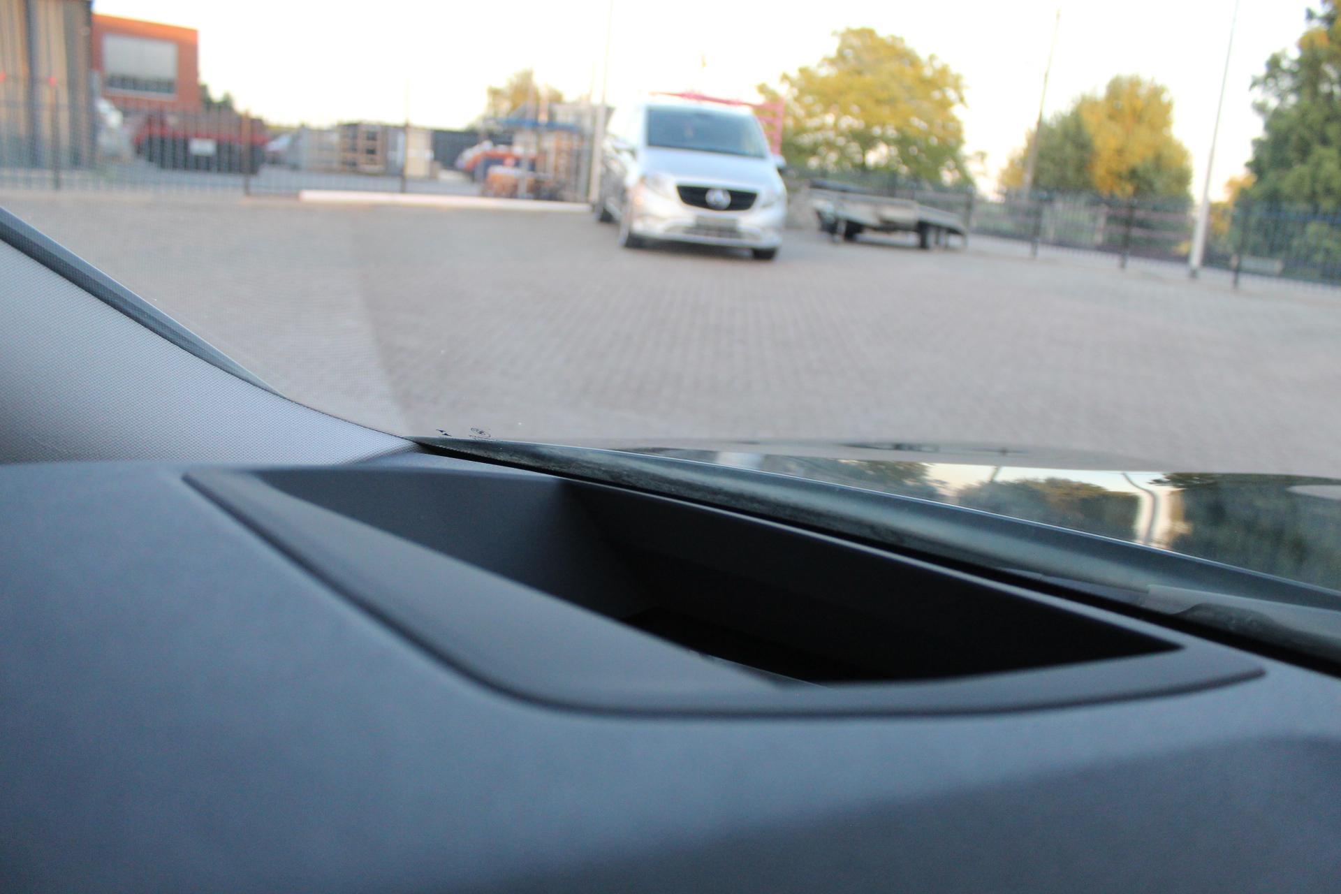 Foto van BMW 330e xDrive