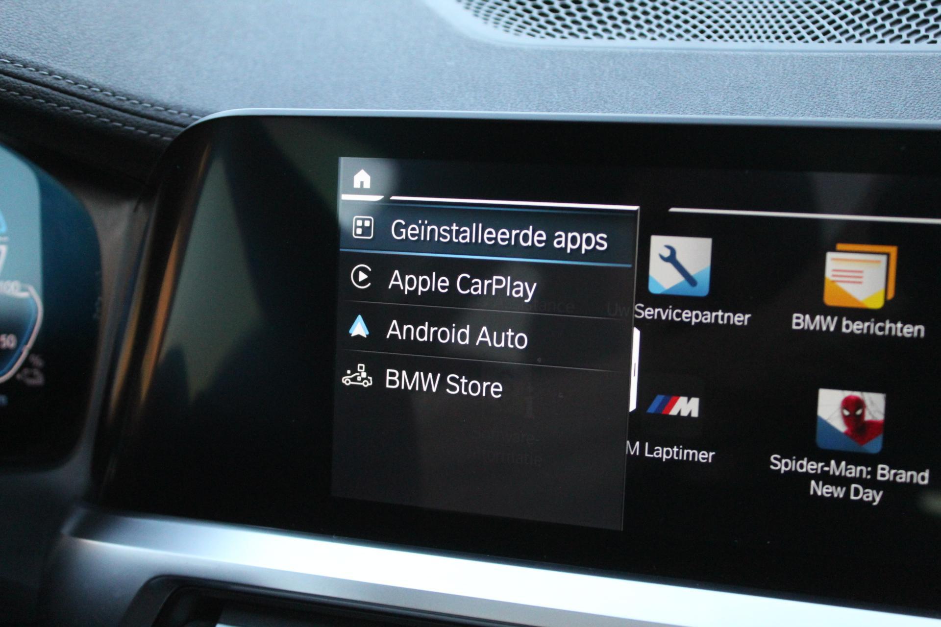 Foto van BMW 330e xDrive