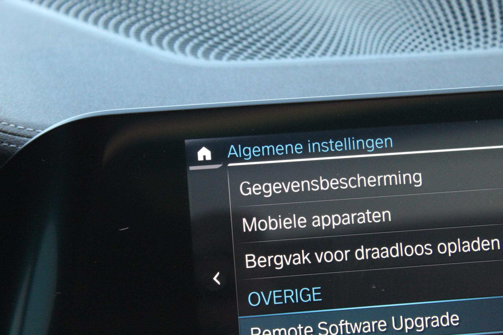 Foto van BMW 330e xDrive