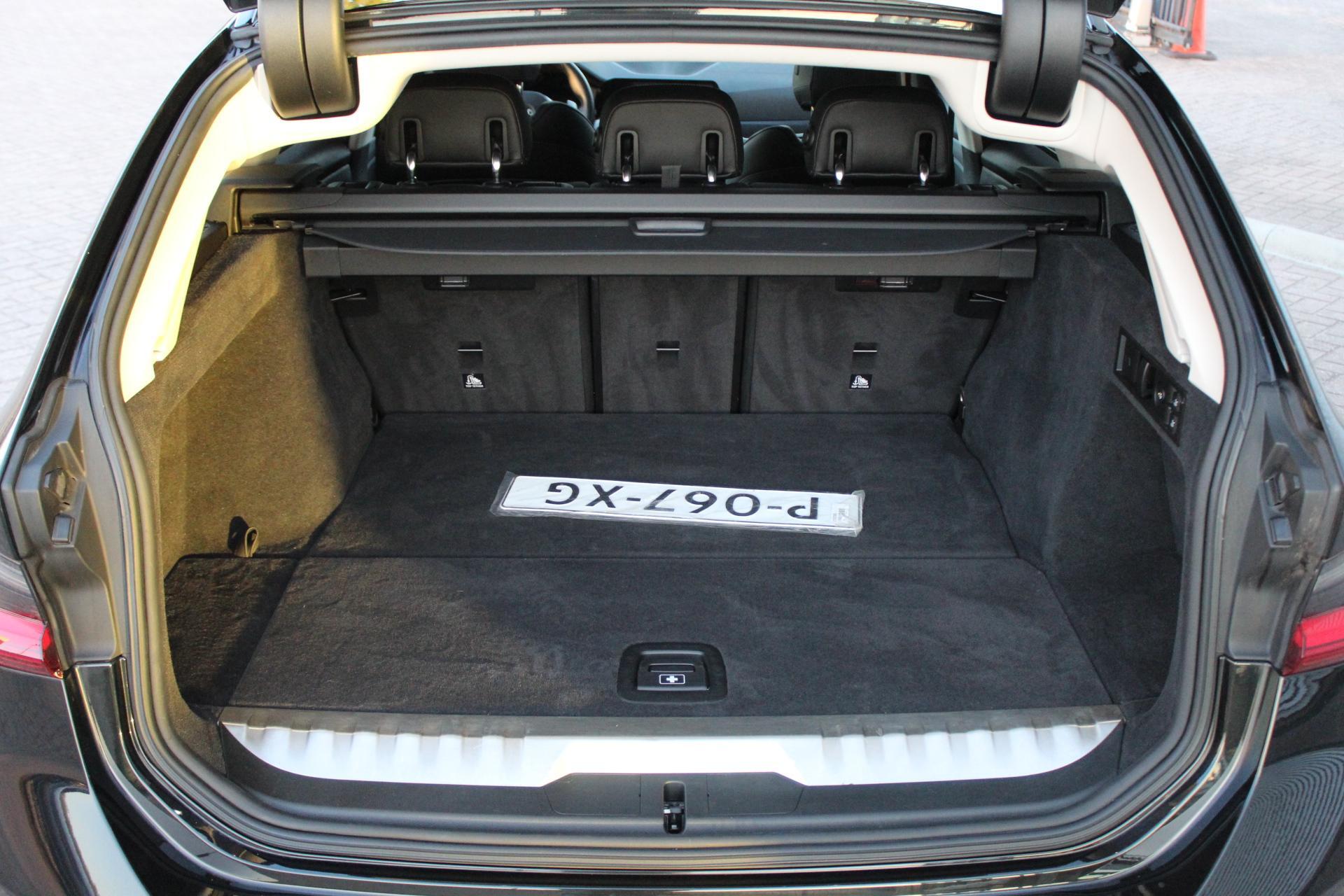 Foto van BMW 330e xDrive