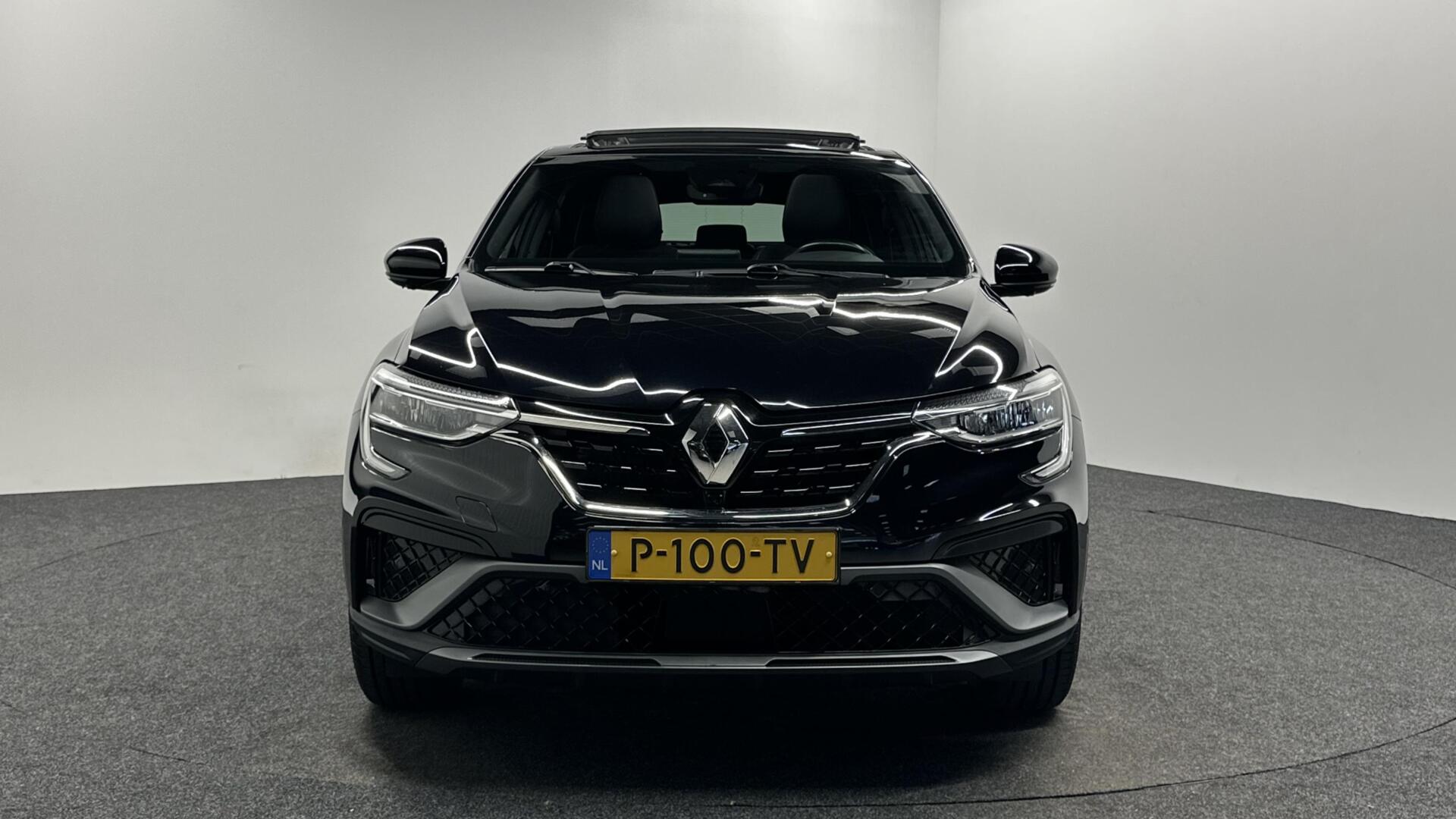 Foto van Renault Arkana E-tech
