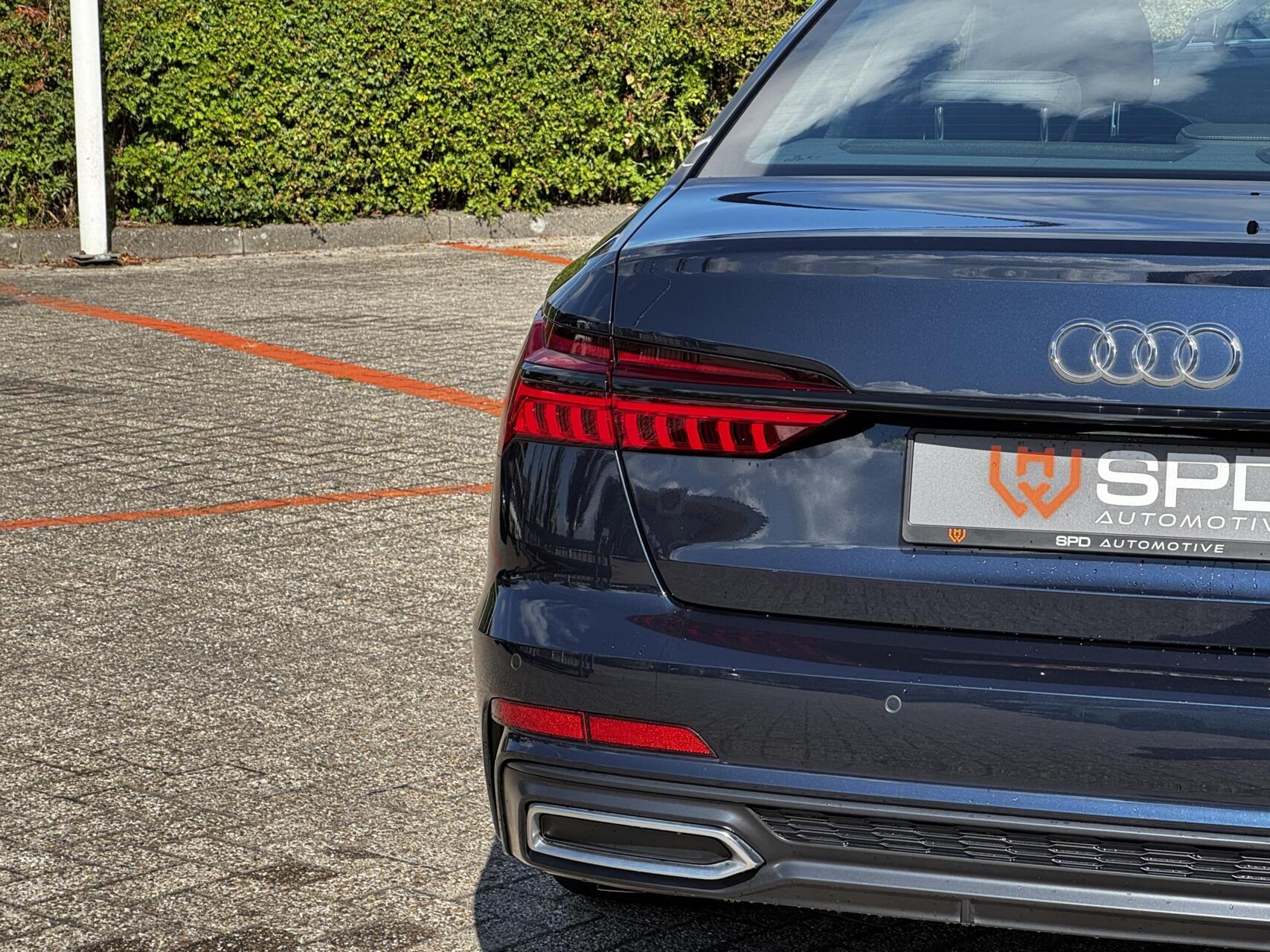 Foto van Audi A6 Limousine