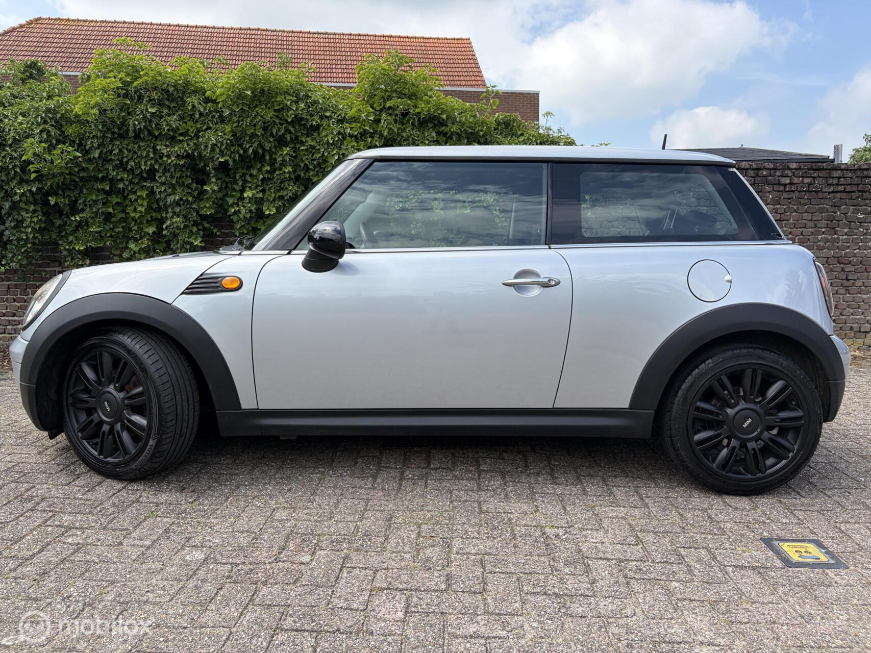 Foto van Mini Mini One
