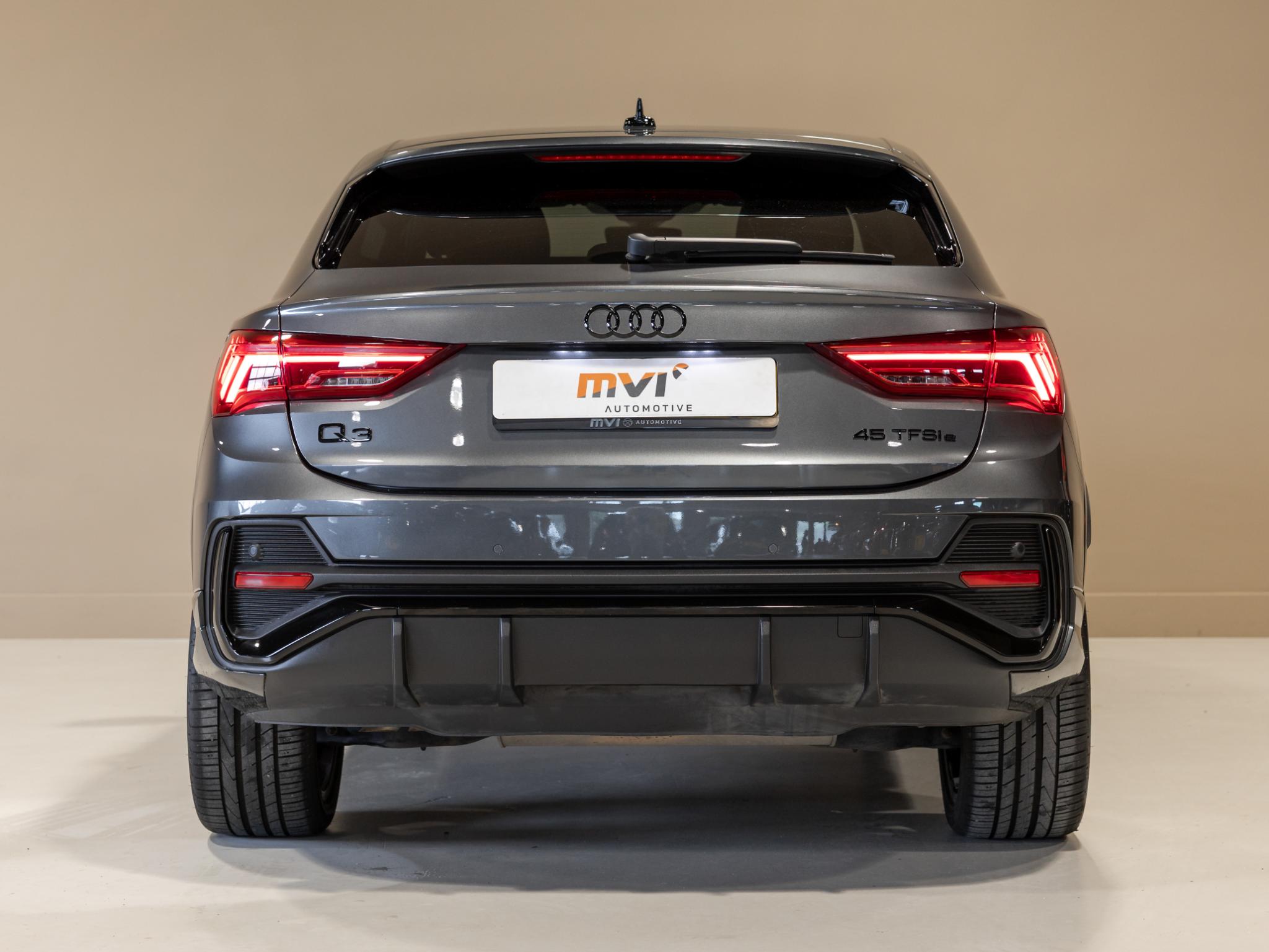 Foto van Audi Q3 Sportback E-tron