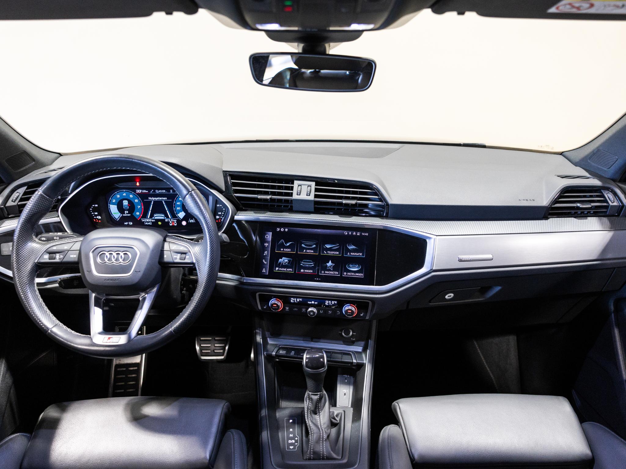 Foto van Audi Q3 Sportback E-tron