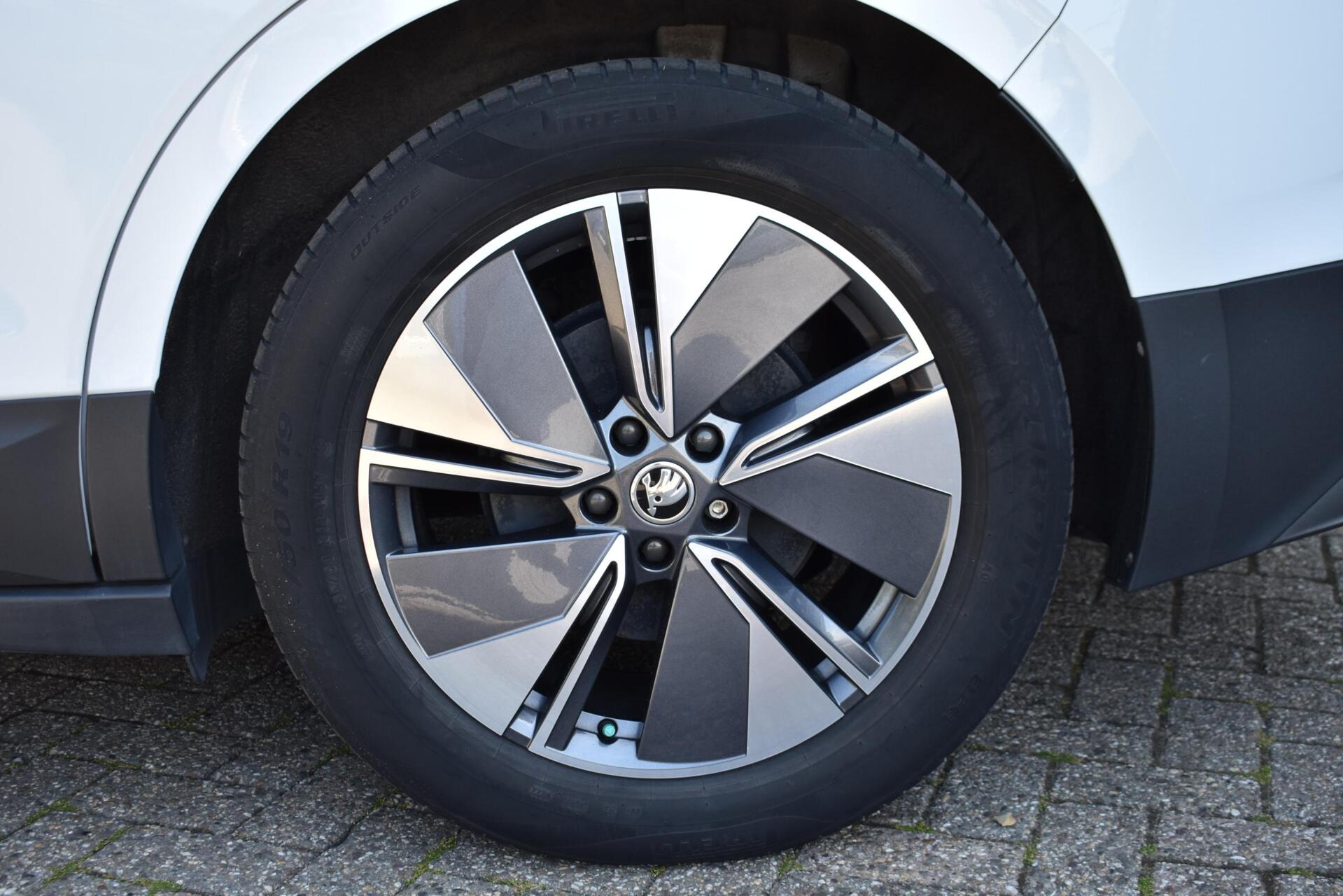 Foto van Skoda Enyaq 80
