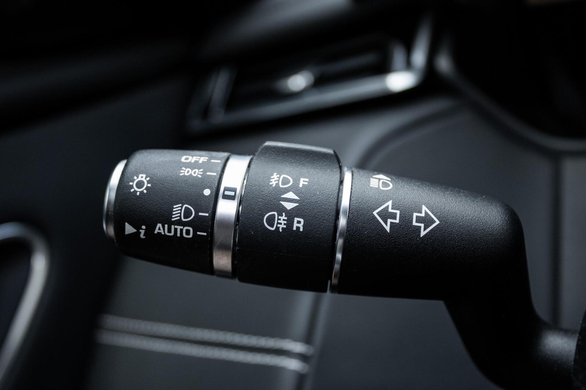Foto van Land Rover Range Rover Velar