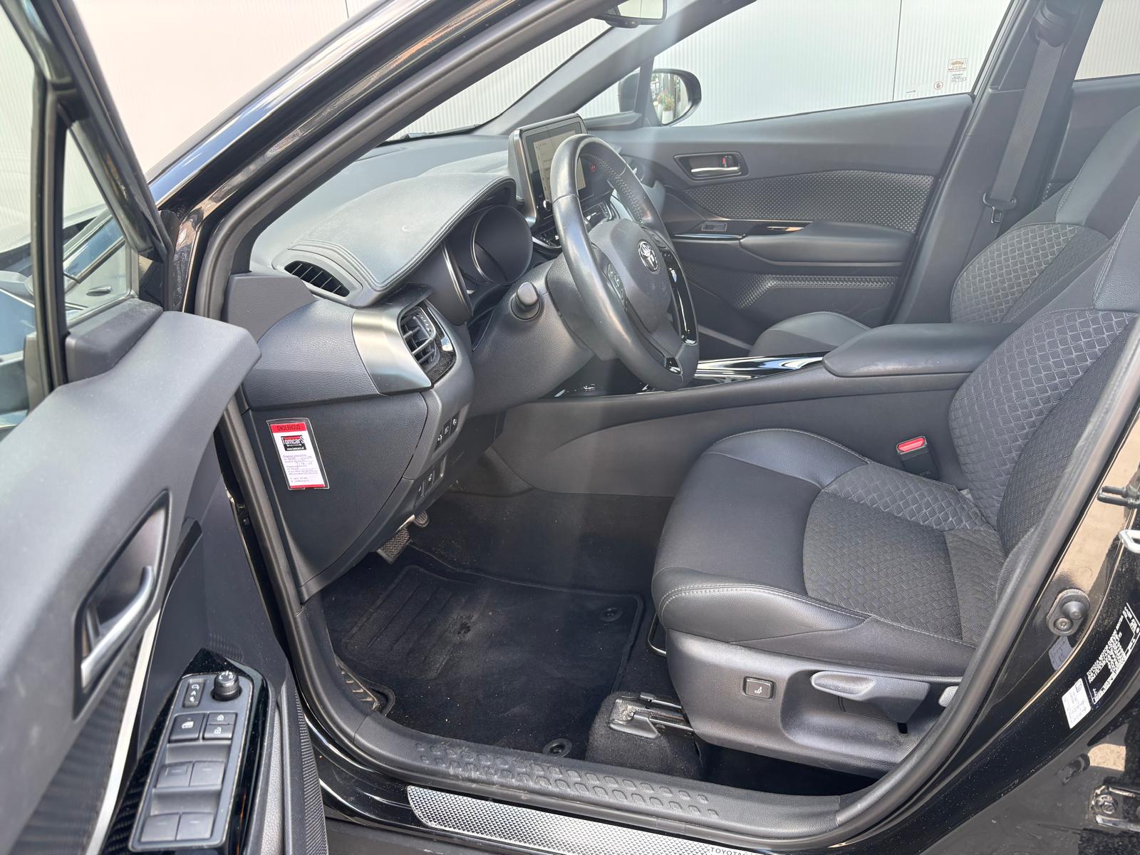 Foto van Toyota Toyota C-hr