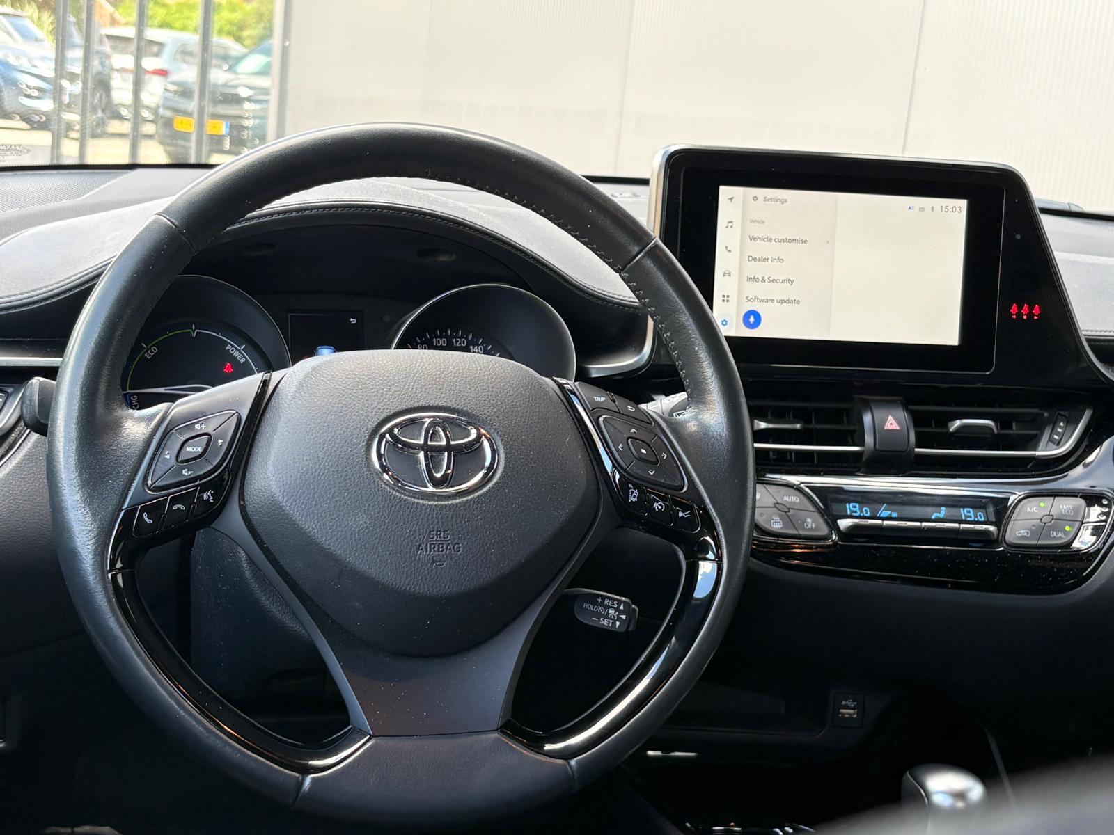 Foto van Toyota Toyota C-hr