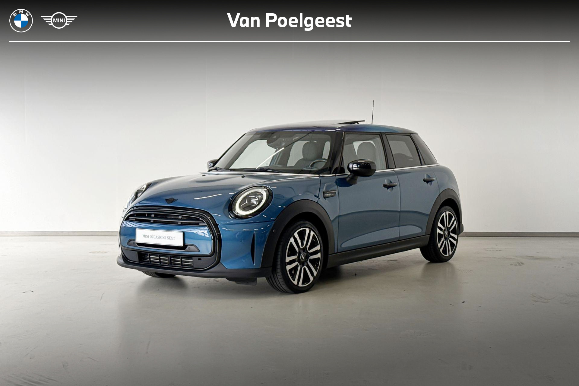 Mini Cooper Classic Uitvoering 2022 - voorkant