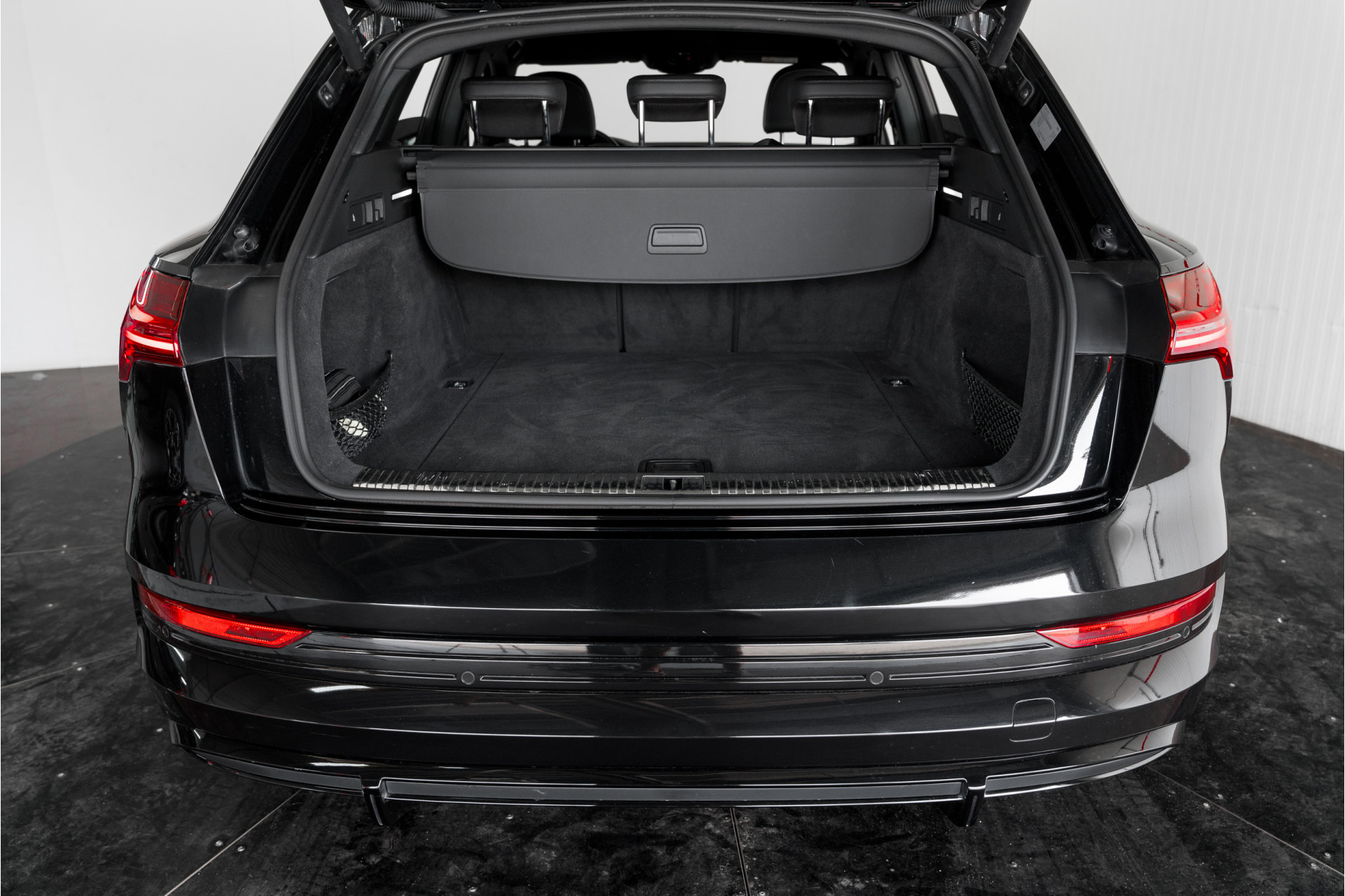 Foto van Audi E-tron 55