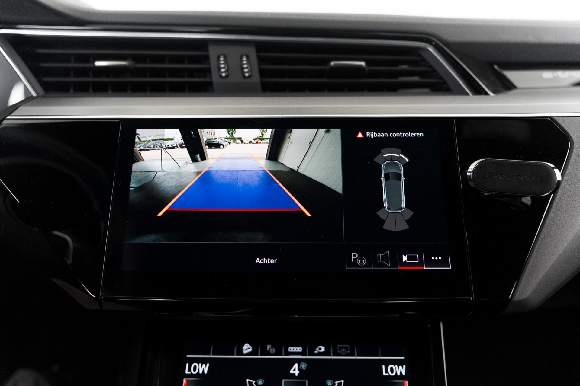 Foto van Audi E-tron 55