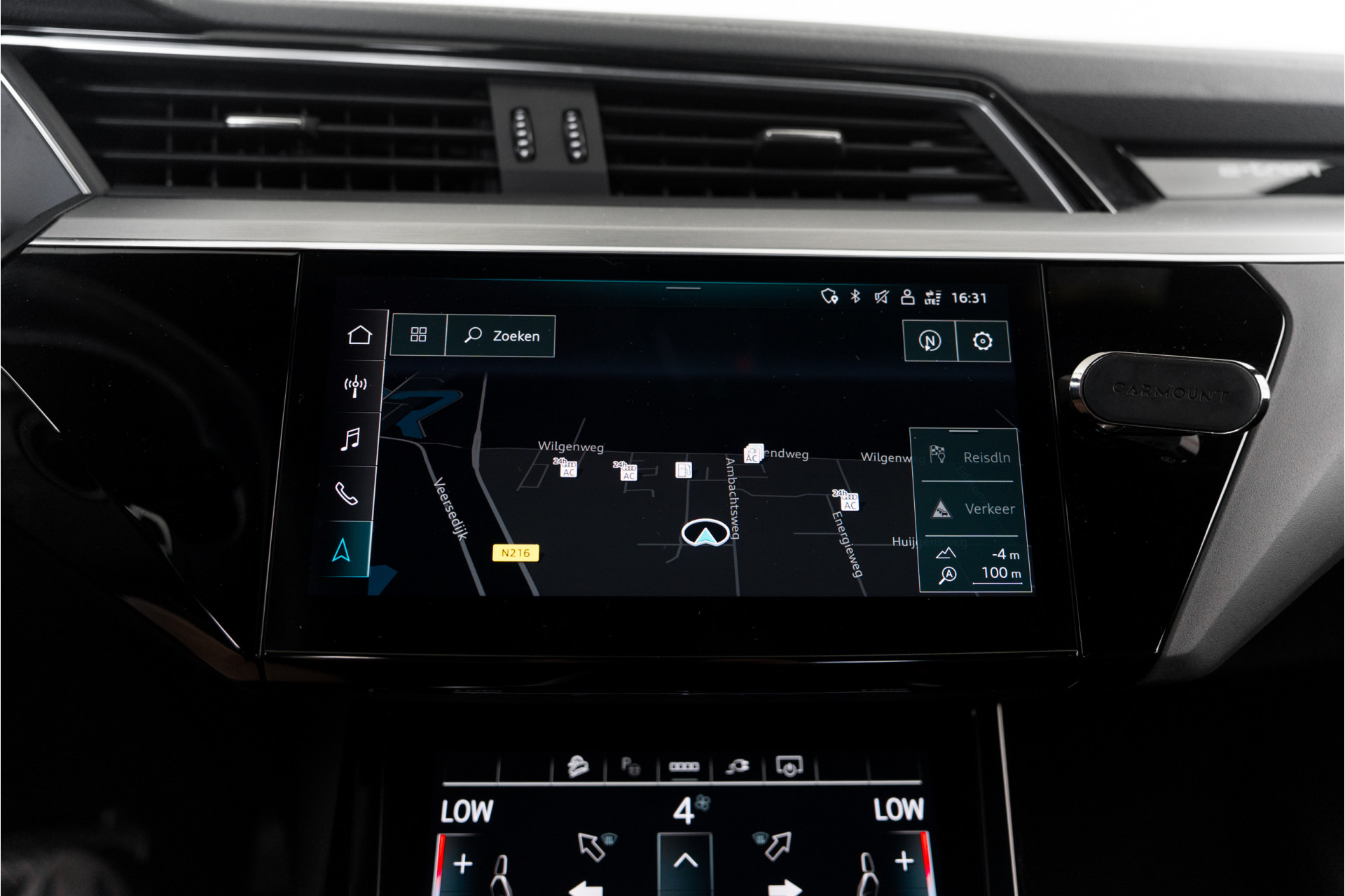 Foto van Audi E-tron 55