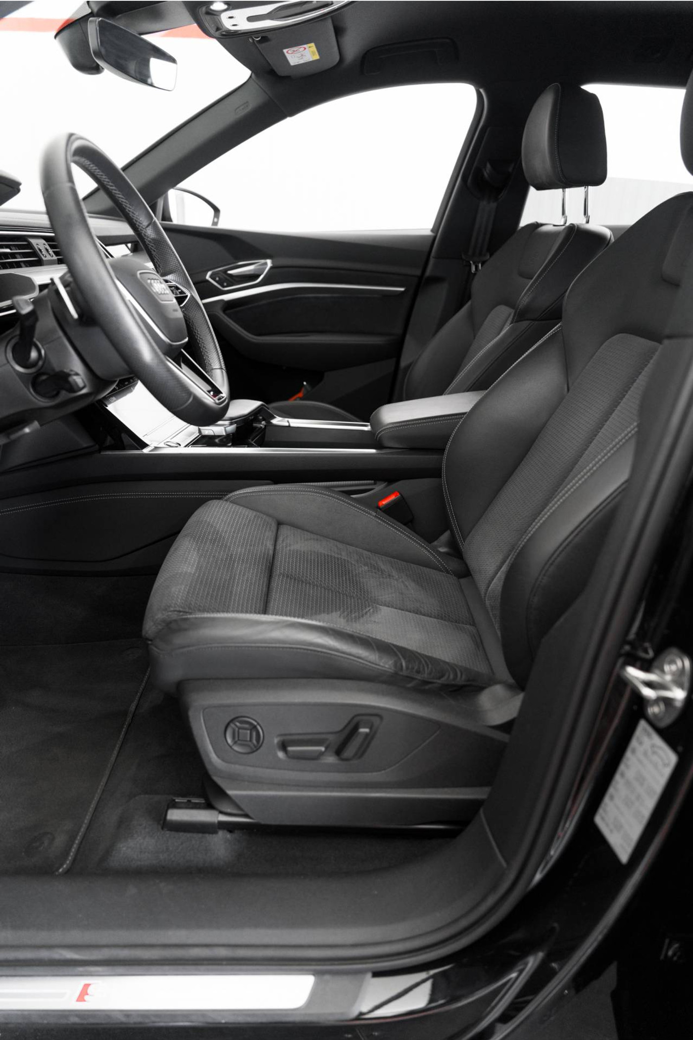 Foto van Audi E-tron 55