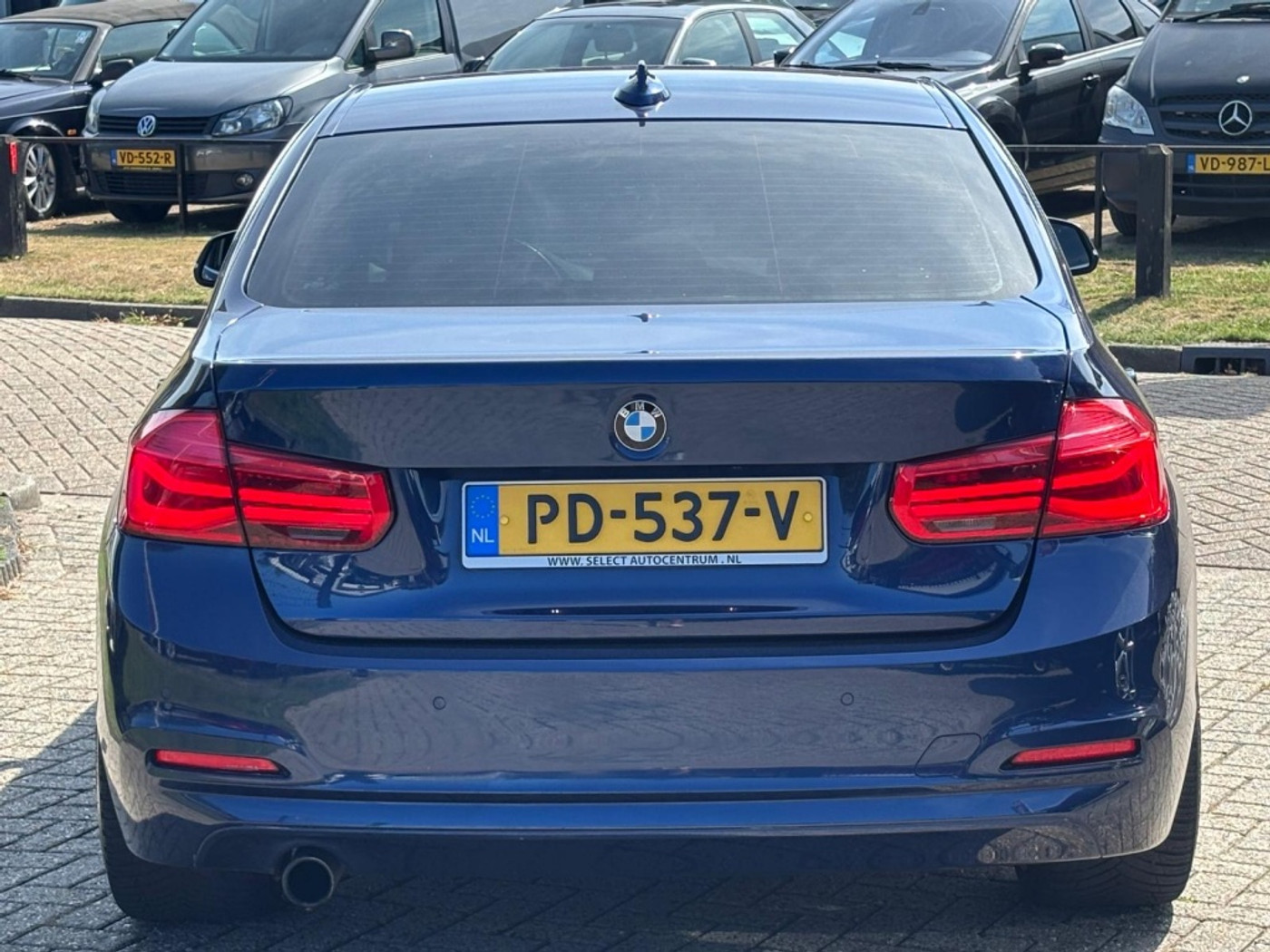 Foto van BMW 318i