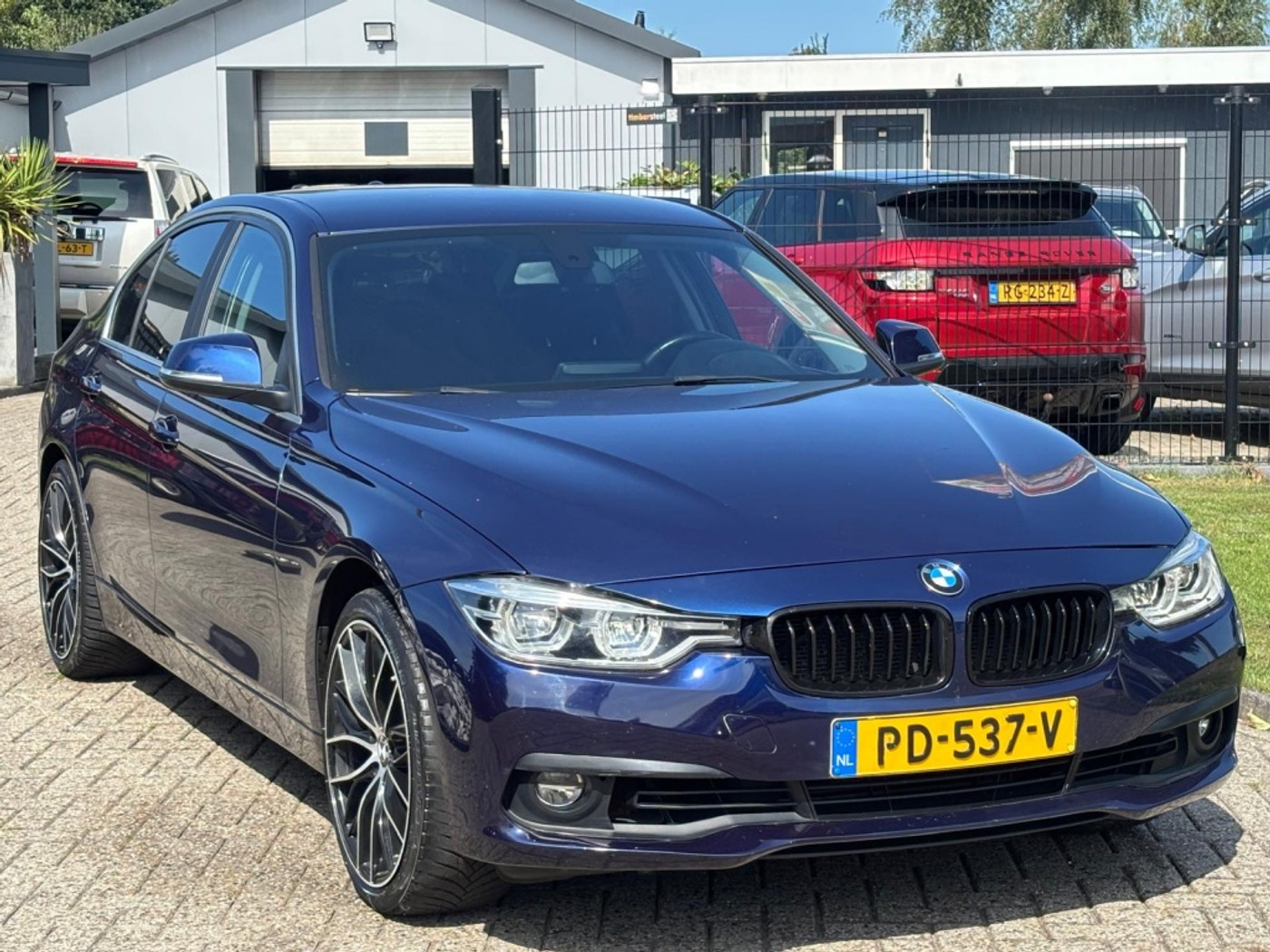 Foto van BMW 318i