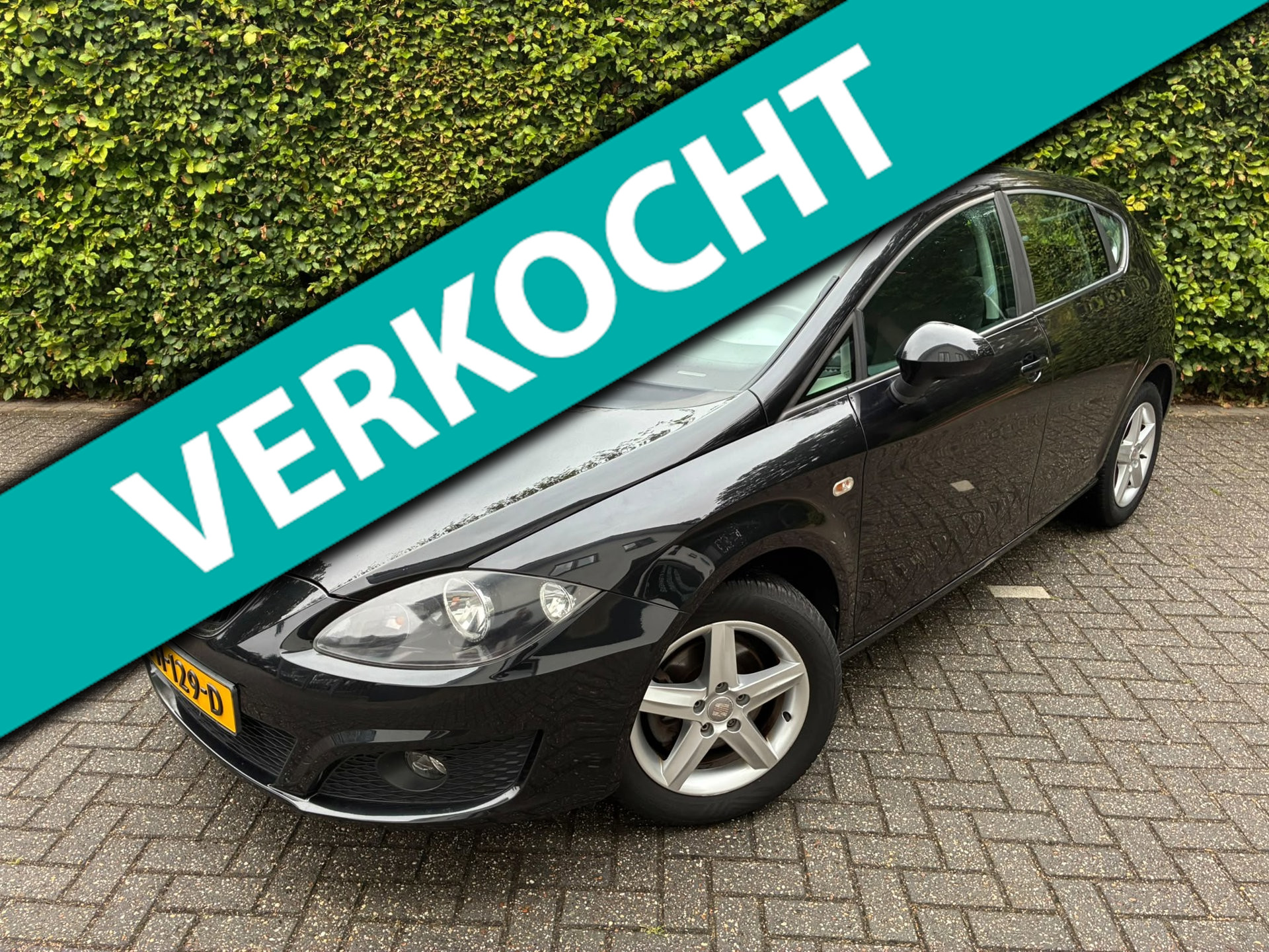 Seat Leon 1.4 TSI I Navigatie I Cruise Control 2012 - voorkant
