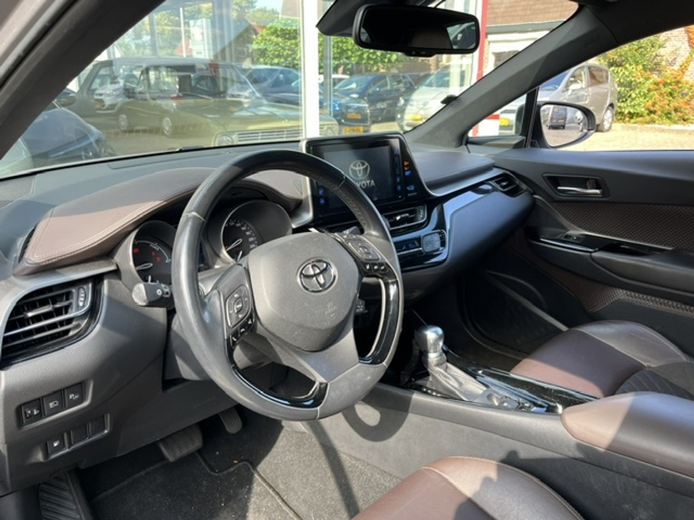 Foto van Toyota Toyota C-hr