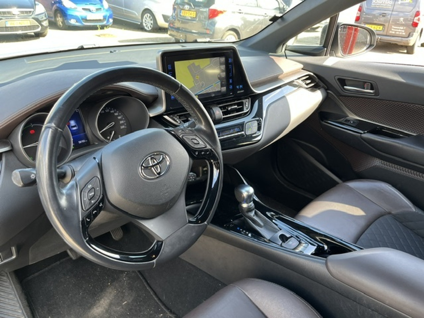 Foto van Toyota Toyota C-hr