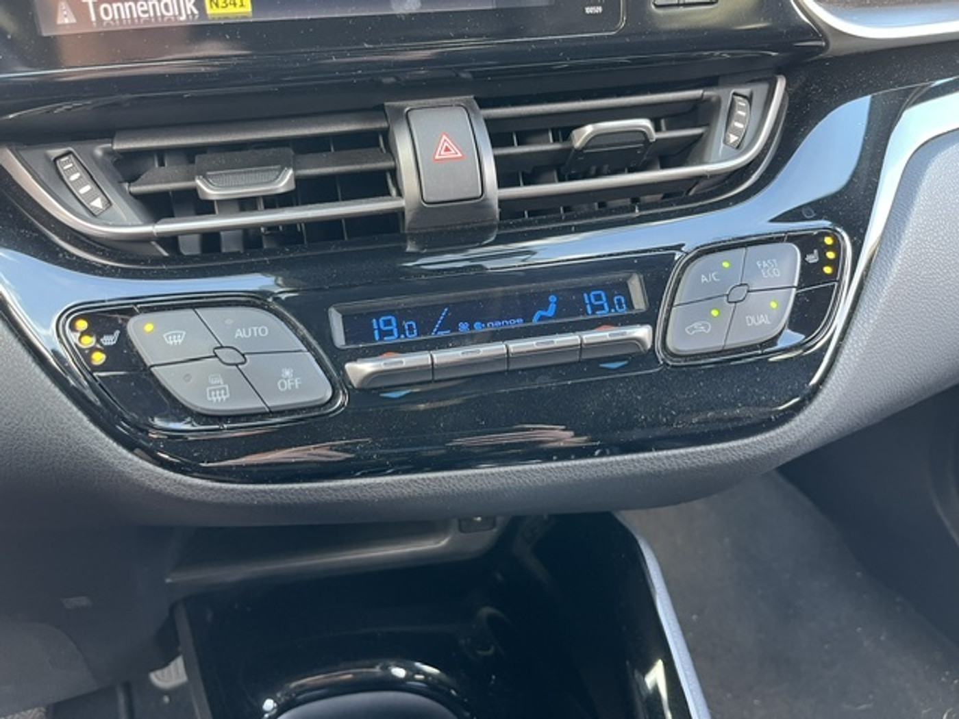Foto van Toyota Toyota C-hr