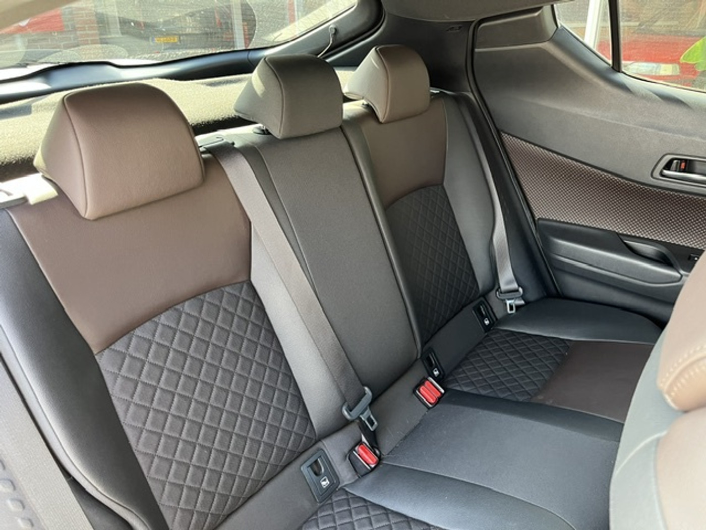 Foto van Toyota Toyota C-hr