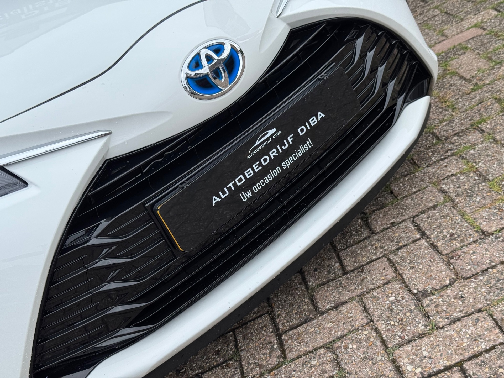 Foto van Toyota Toyota Yaris Hybrid