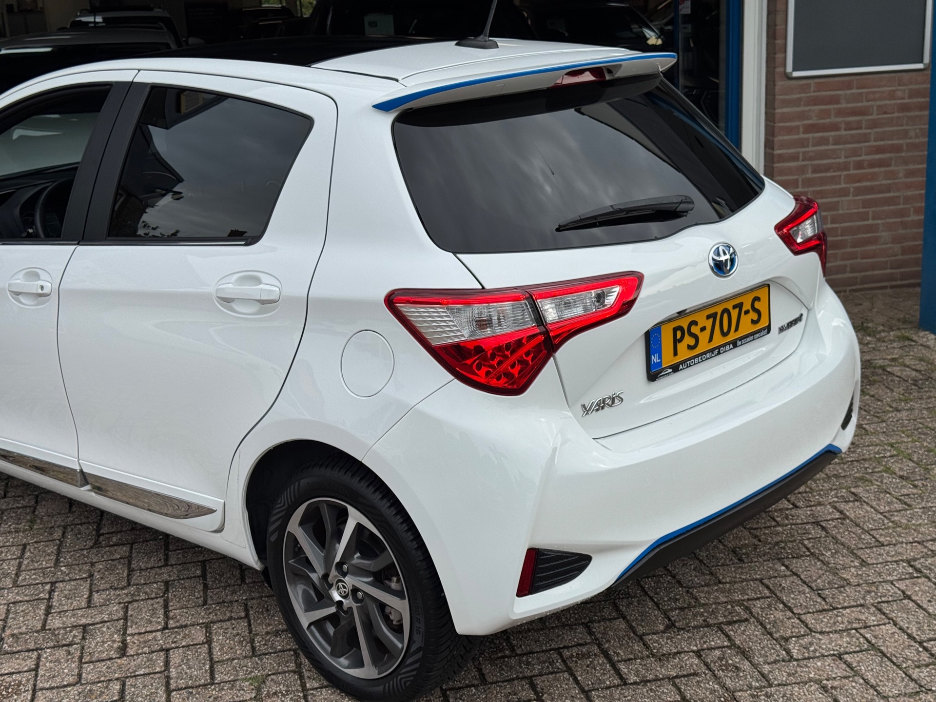 Foto van Toyota Toyota Yaris Hybrid
