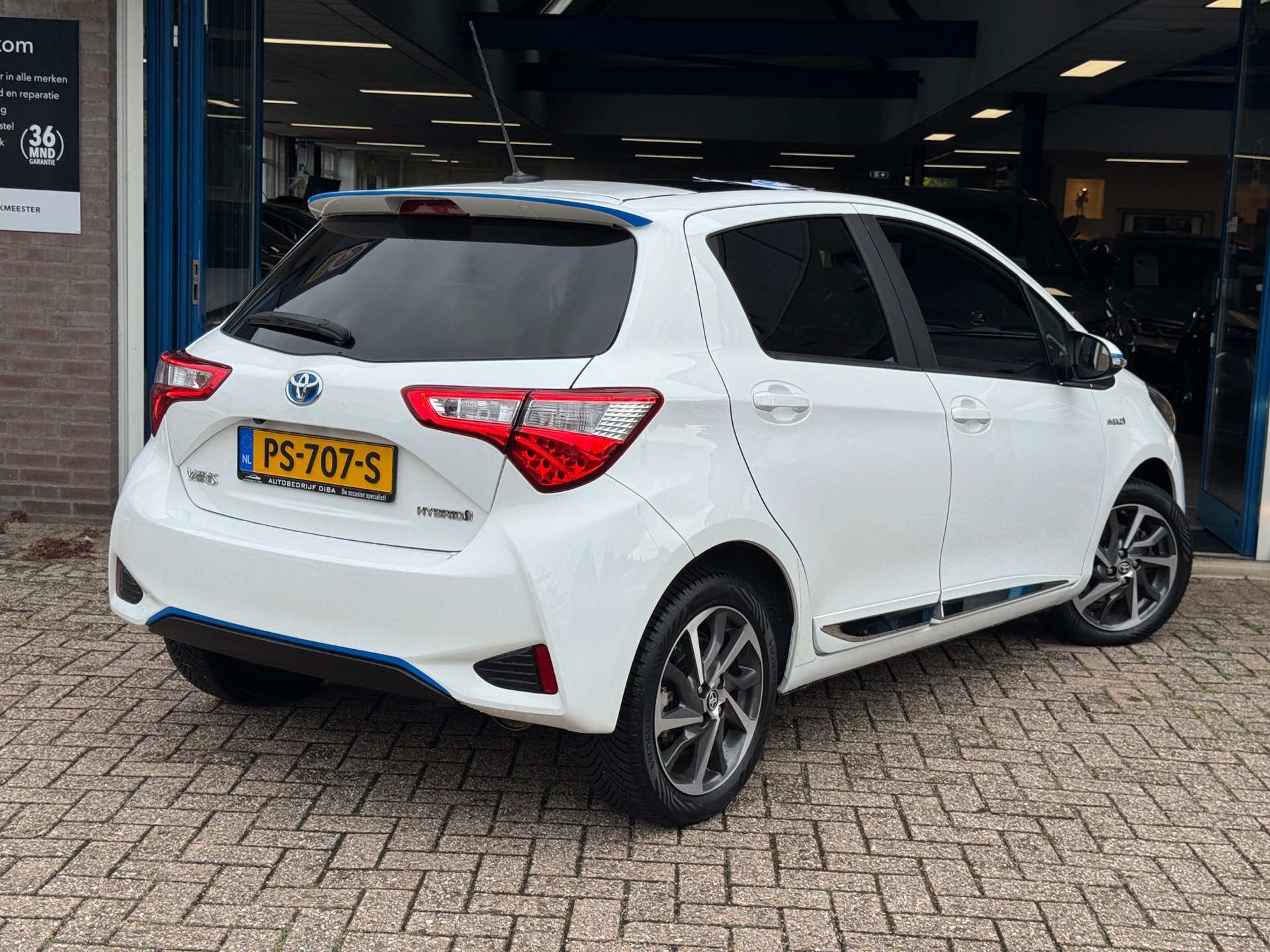 Foto van Toyota Toyota Yaris Hybrid