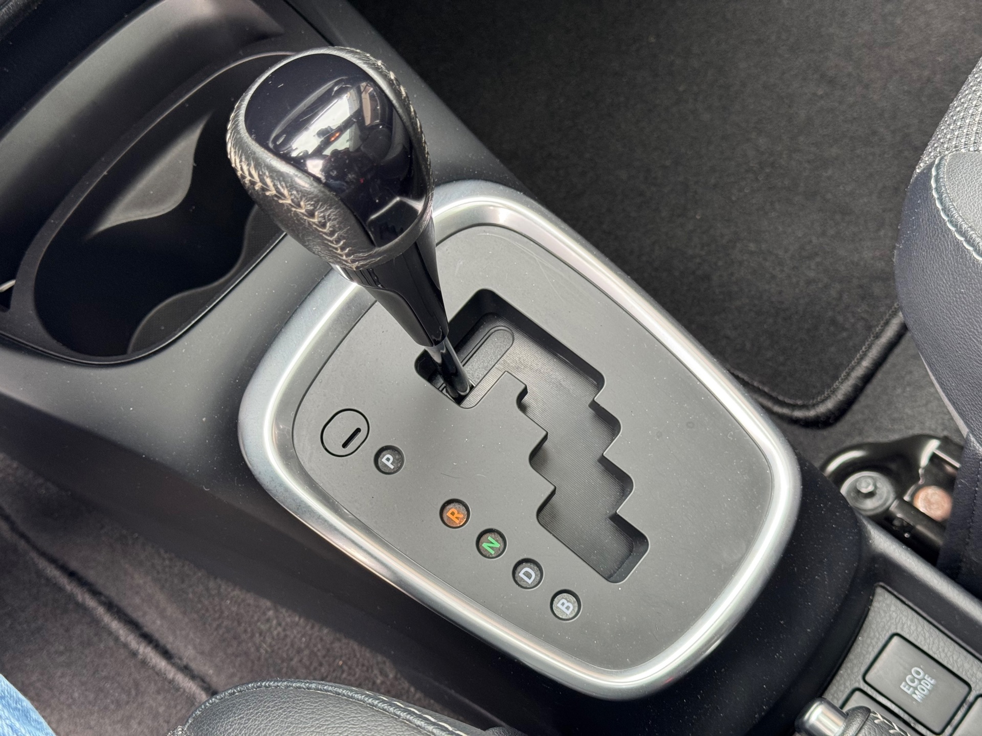 Foto van Toyota Toyota Yaris Hybrid